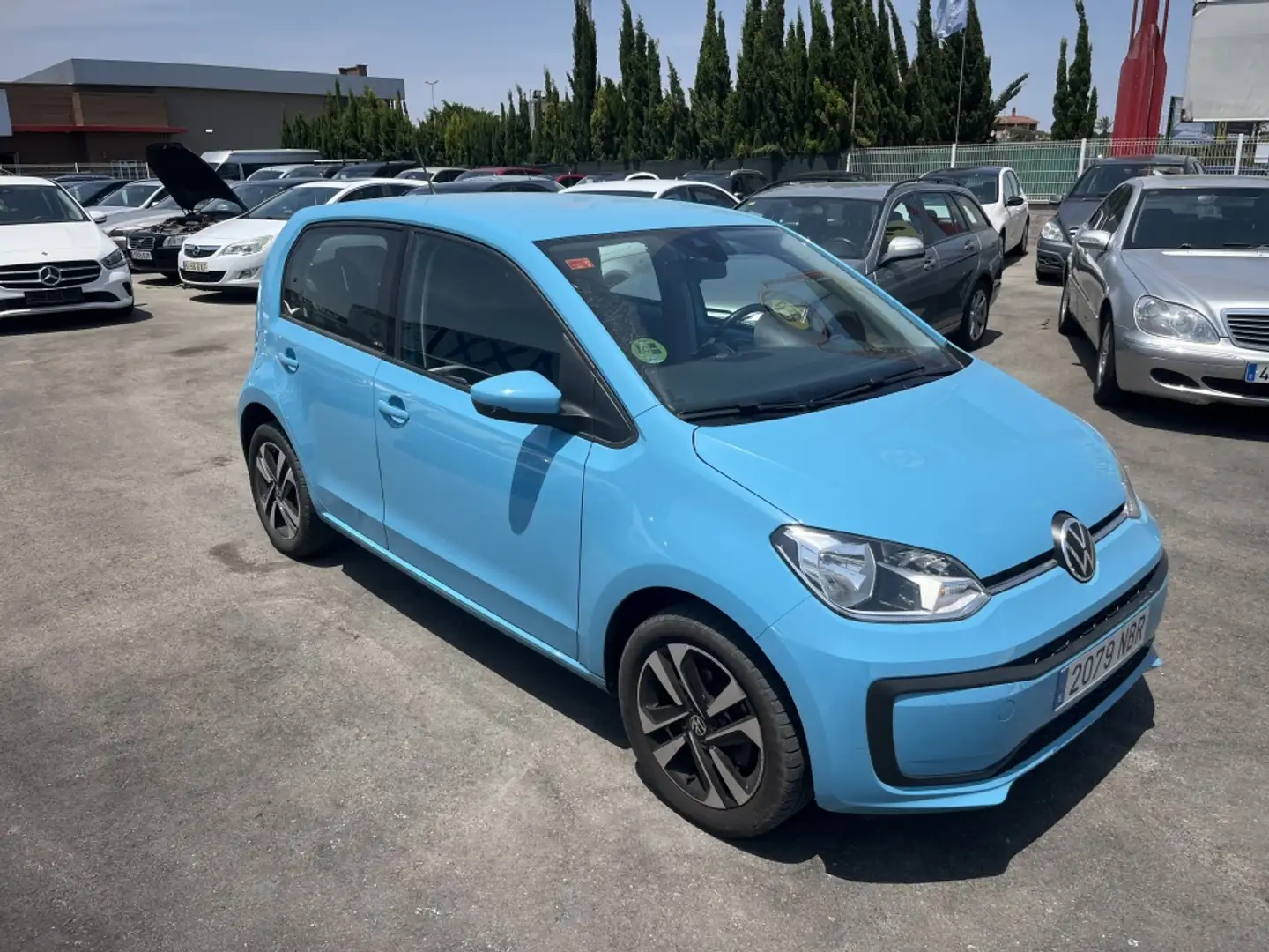 Volkswagen up! Pequeño Manual de 5 Puertas Azul - 1
