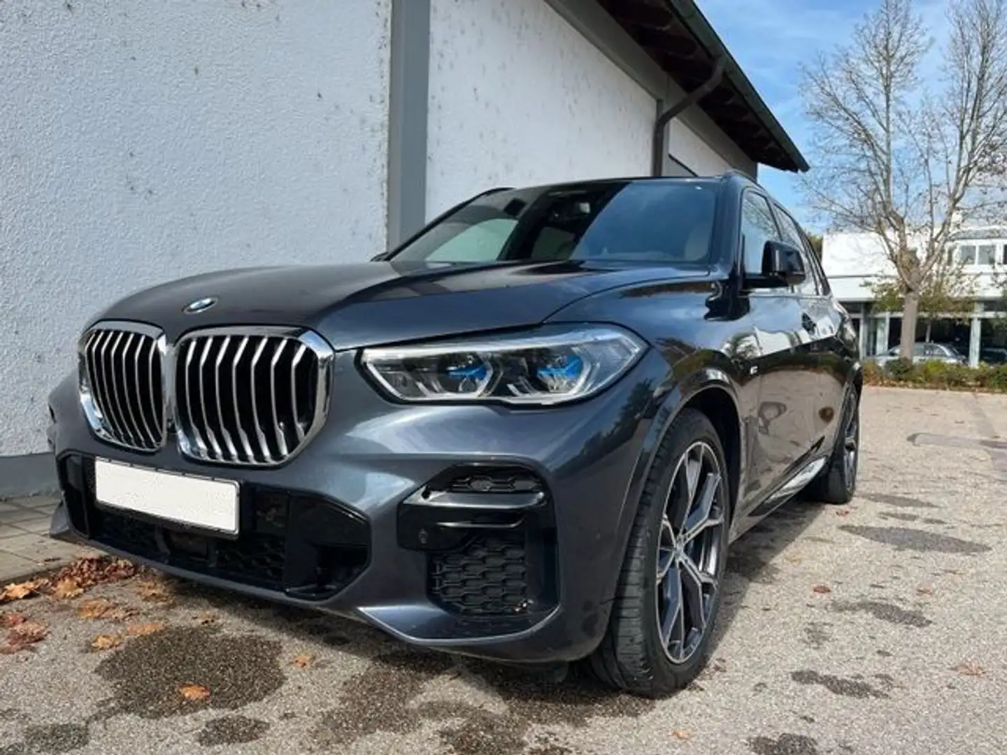 BMW X5 xD40d M Sport*Bowers*Luftfahrw.*Belüft.Sitze Grau - 2