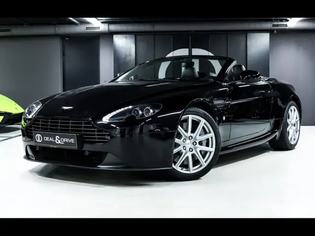 Aston Martin V8 Vantage VANTAGE ROADSTER 4.7 436°MANUAL°NAVI°PDC