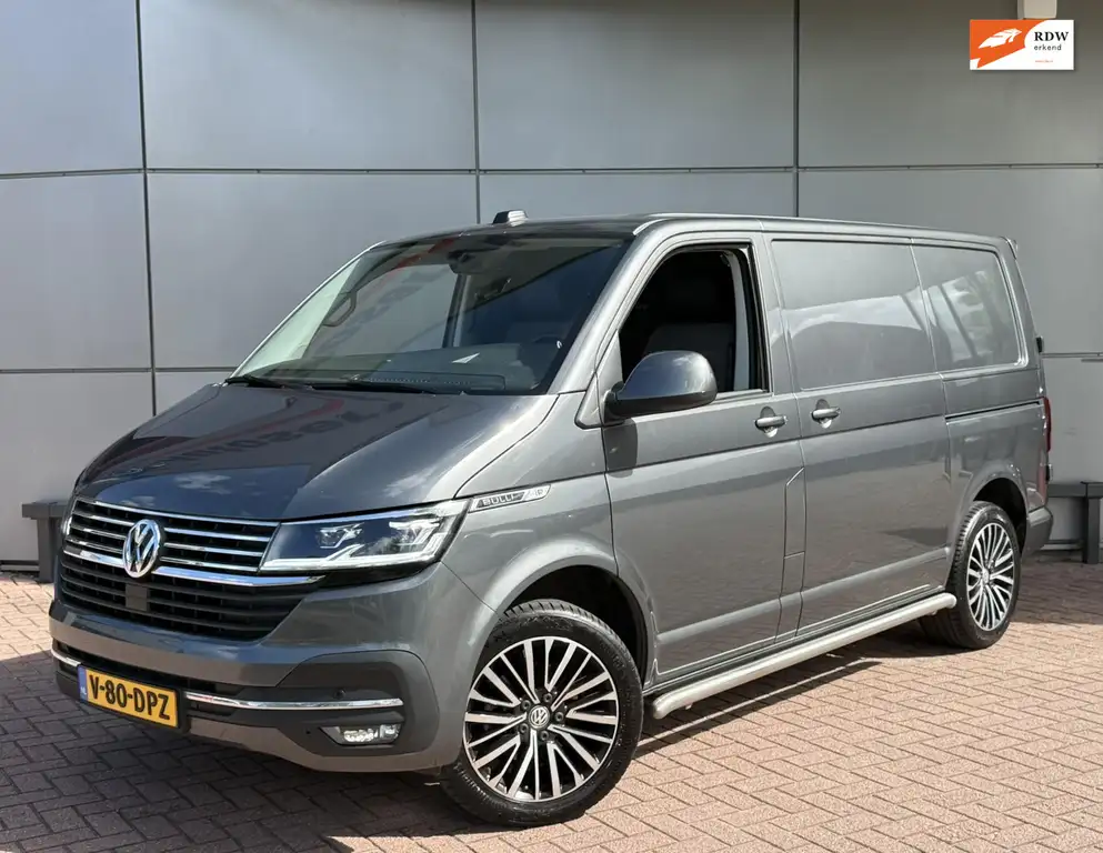 Volkswagen T6.1 Transporter 2024 из Европы — купить под ключ