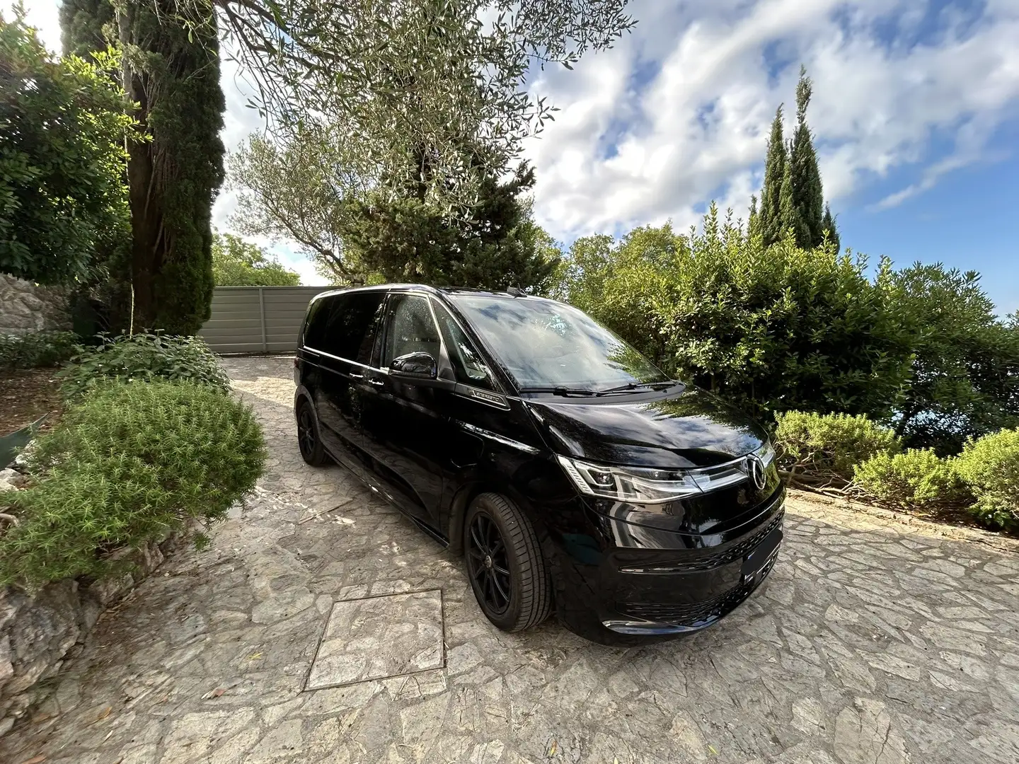 Volkswagen T7 Multivan 1,4 TSI Energetic eHybrid PHEV Negru - 2