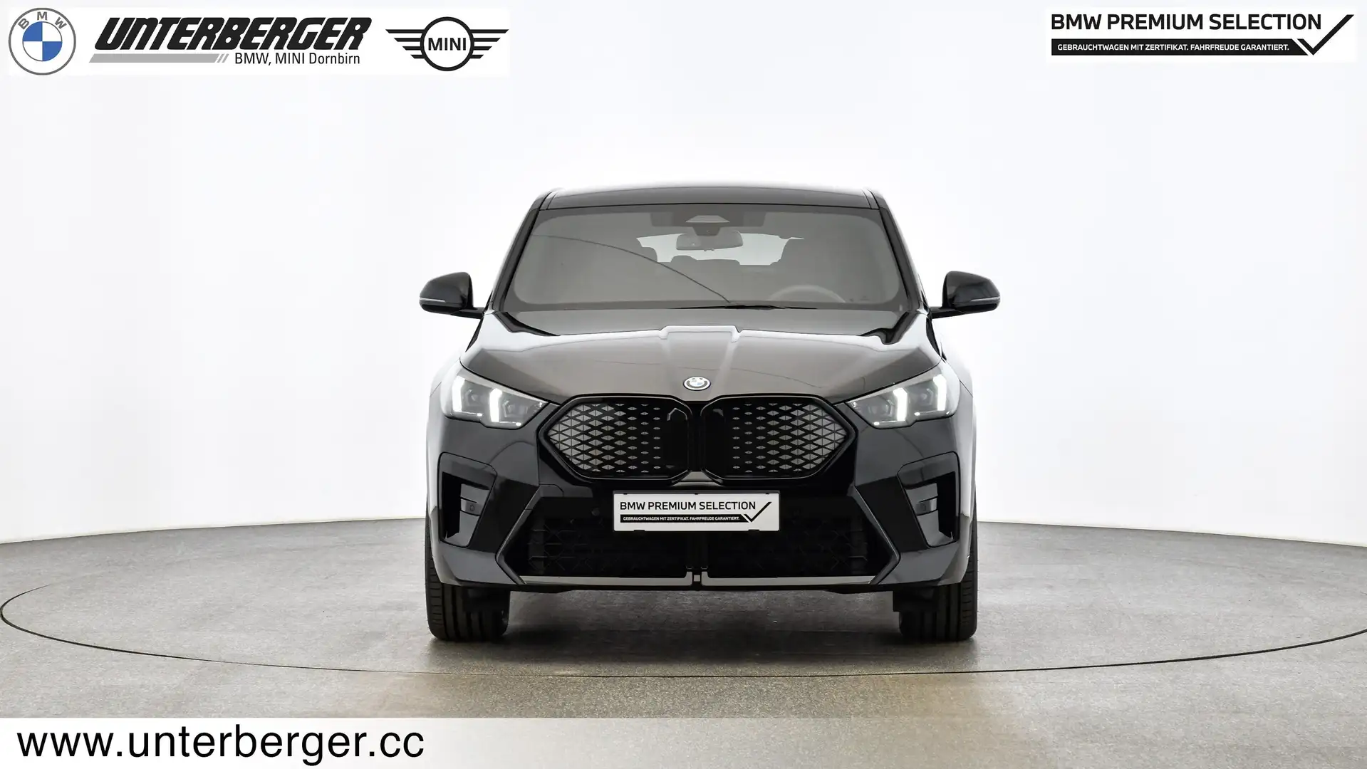 BMW iX2 xDrive30 // M Sportpaket // Anhängerkupplung // ad Noir - 2