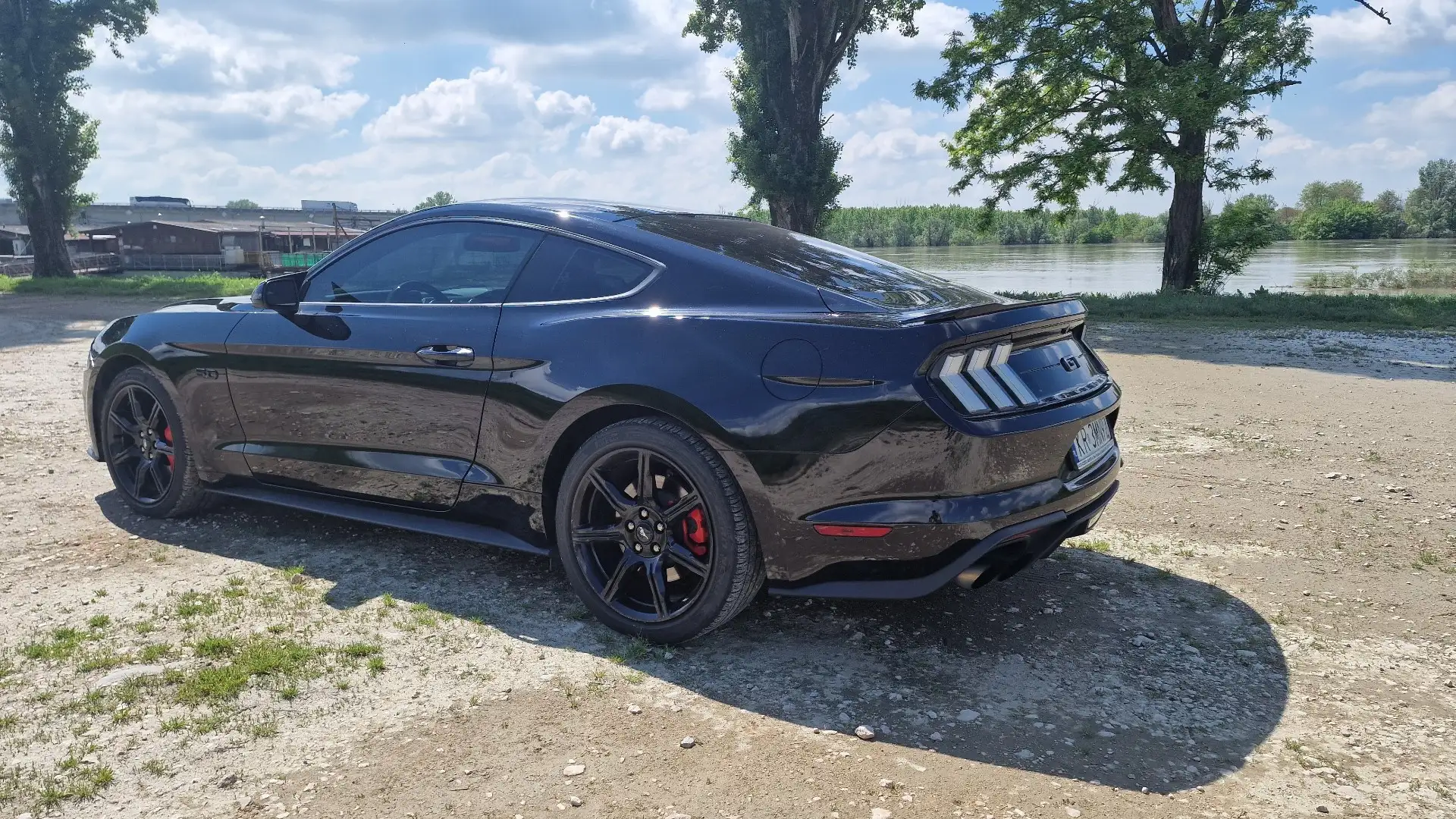 Ford Mustang Fastback 5.0 ti-vct V8 GT - 2