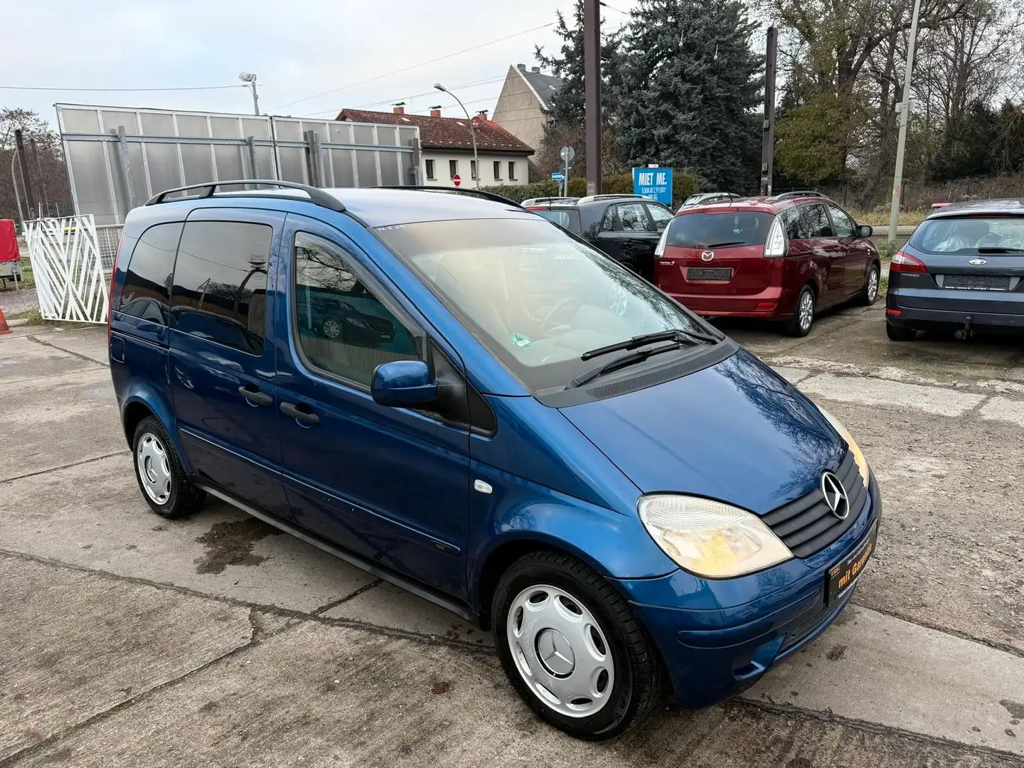 Mercedes-Benz Vaneo Compact Van 1.9*Behindert*TUV NEU* Azul - 1