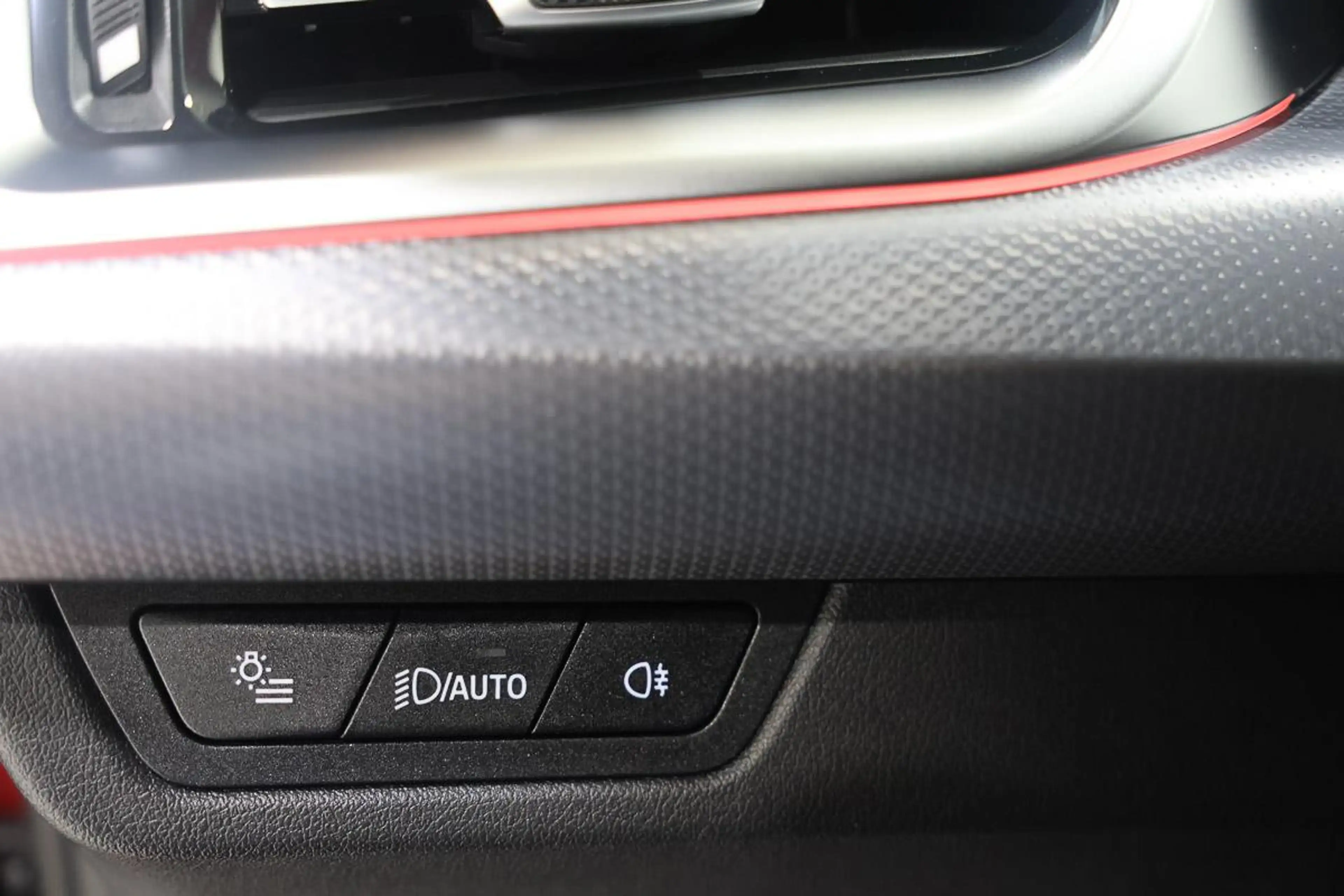 BMW X2 S-DRIVE 2.0i M-SPORT — photo 15