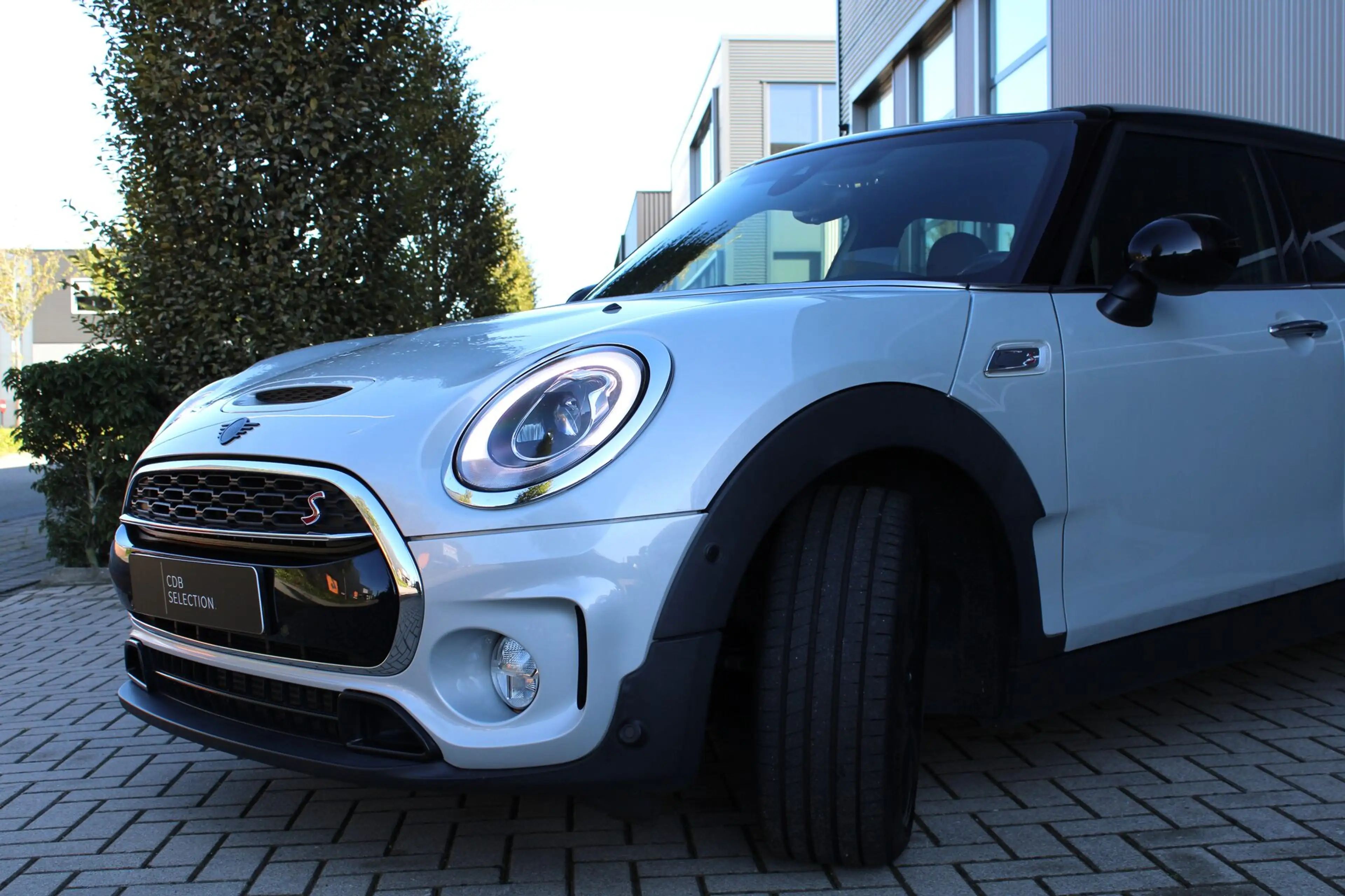 MINI Cooper S Clubman 2.0 Serious Business | Head Up | Pano | Vol Leder — photo 3