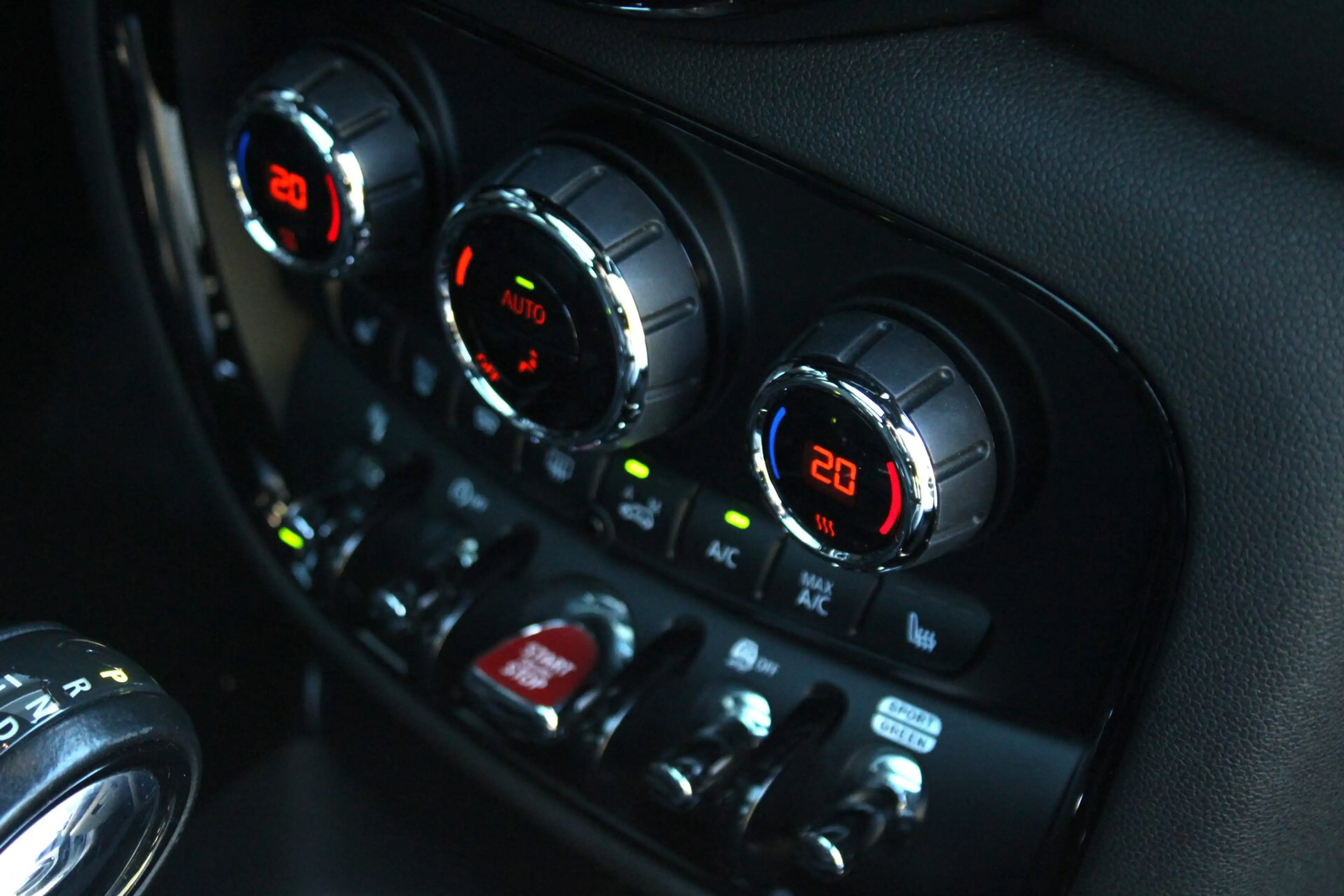 MINI Cooper S Clubman 2.0 Serious Business | Head Up | Pano | Vol Leder — photo 17
