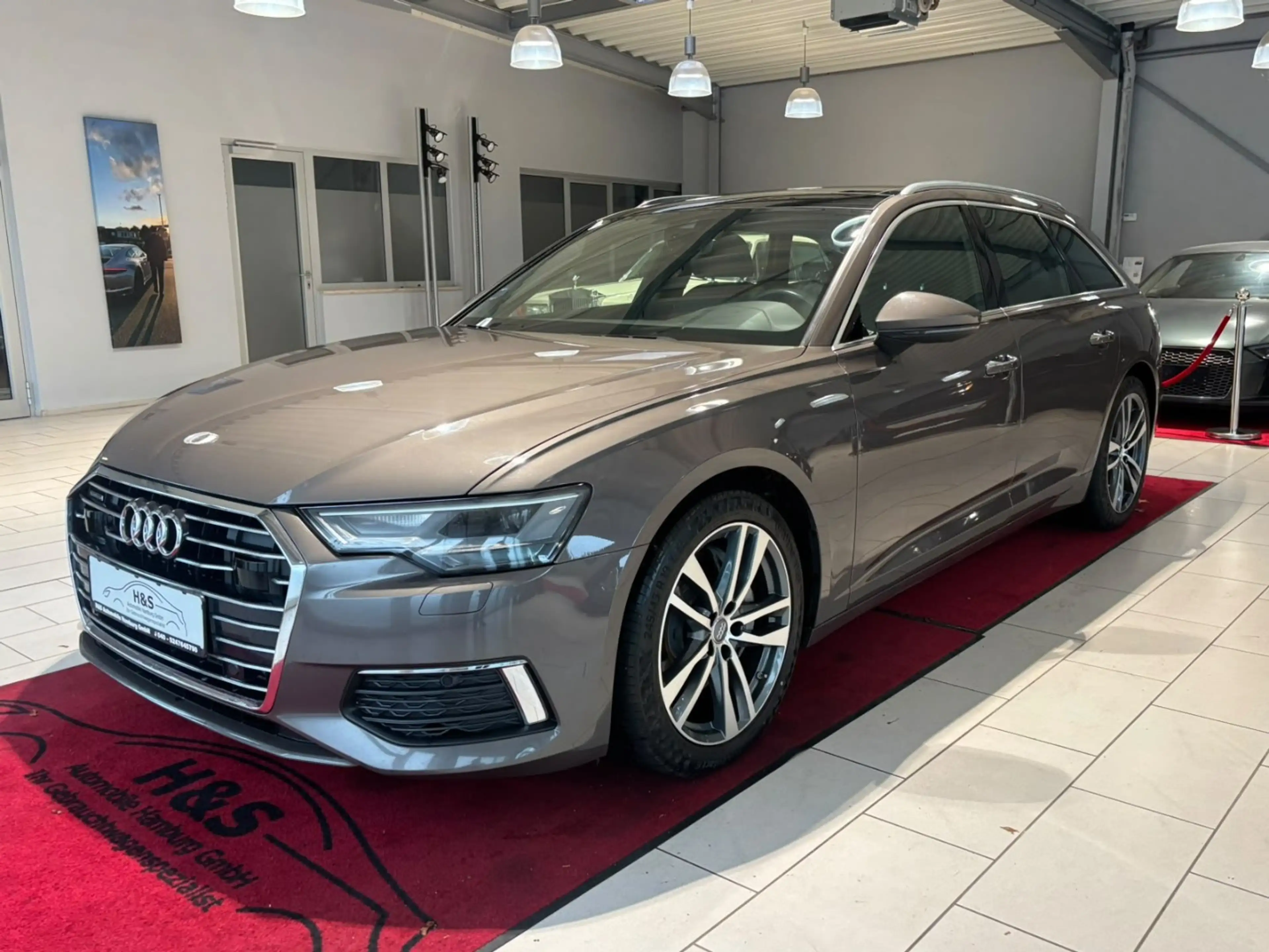 Audi A6 Avant 50 TDI quattro design *B&O/PANO/AHK* — photo 2