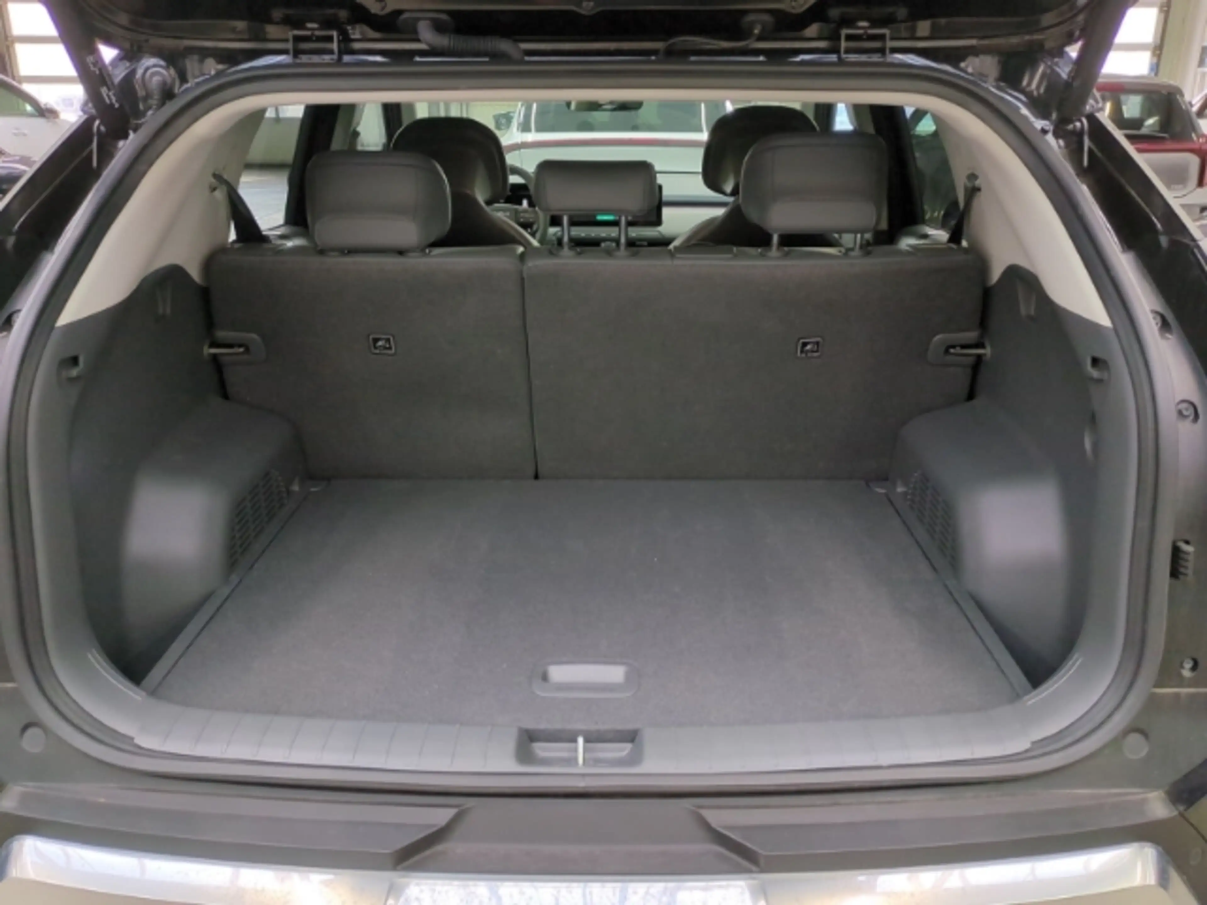 Kia EV3 Earth 81.4 NAVI,KAMERA,CARPLAY,DAB,PDC,SITZHZG — photo 6