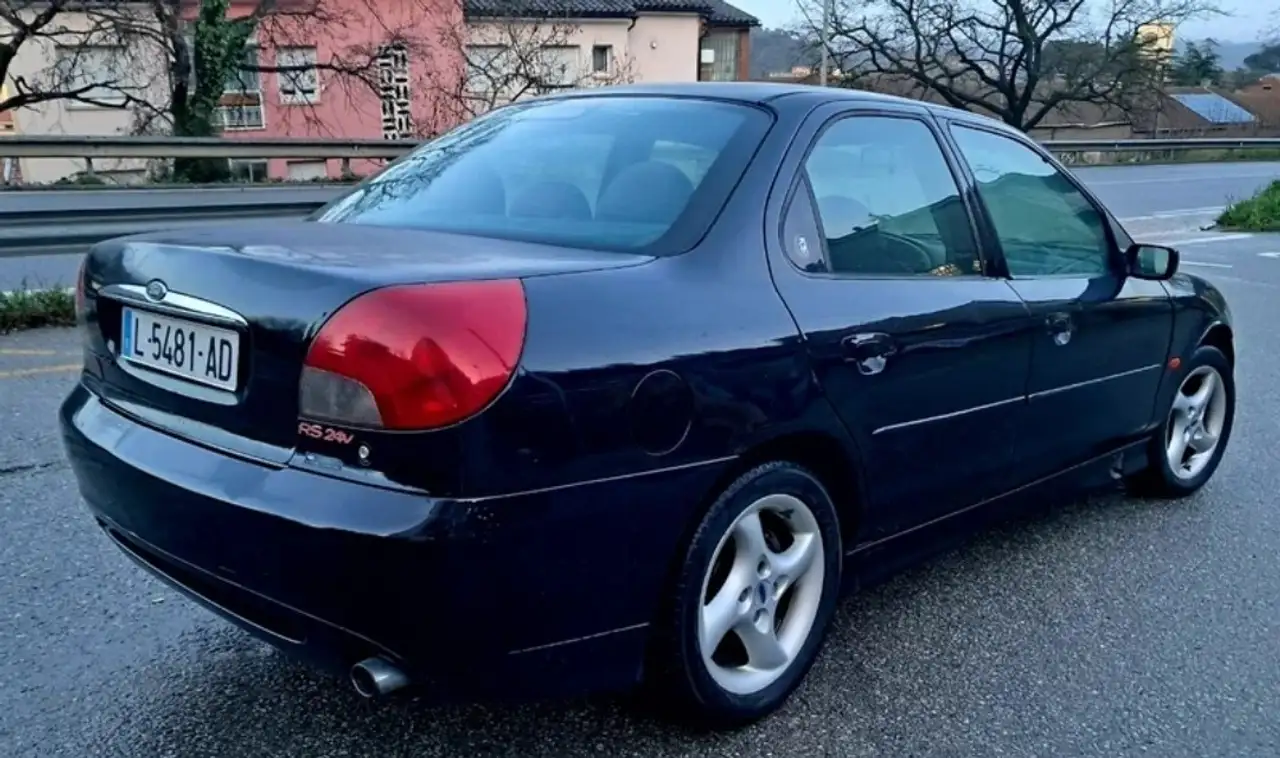 Ford Mondeo 2.5i V6 RS 24v, foto 3