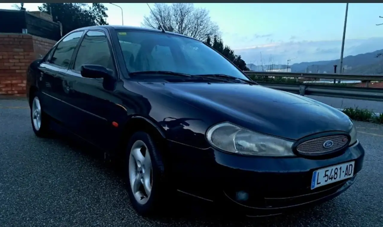 Ford Mondeo 2.5i V6 RS 24v, foto 2