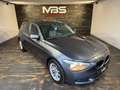 BMW 116 iA * AUTO * RADARS * GPS * CLIM * CRUISE *5 PORTES Grijs - thumbnail 4