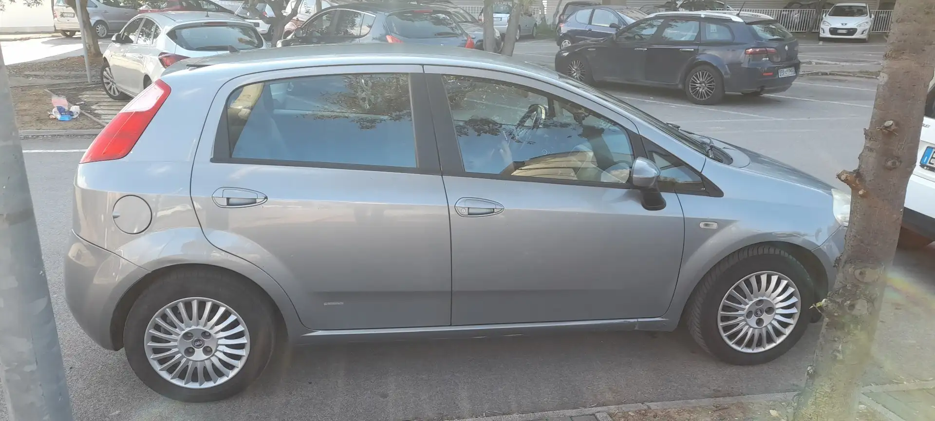 Fiat Grande Punto 3p 1.4 Dynamic 77cv Grigio - 1
