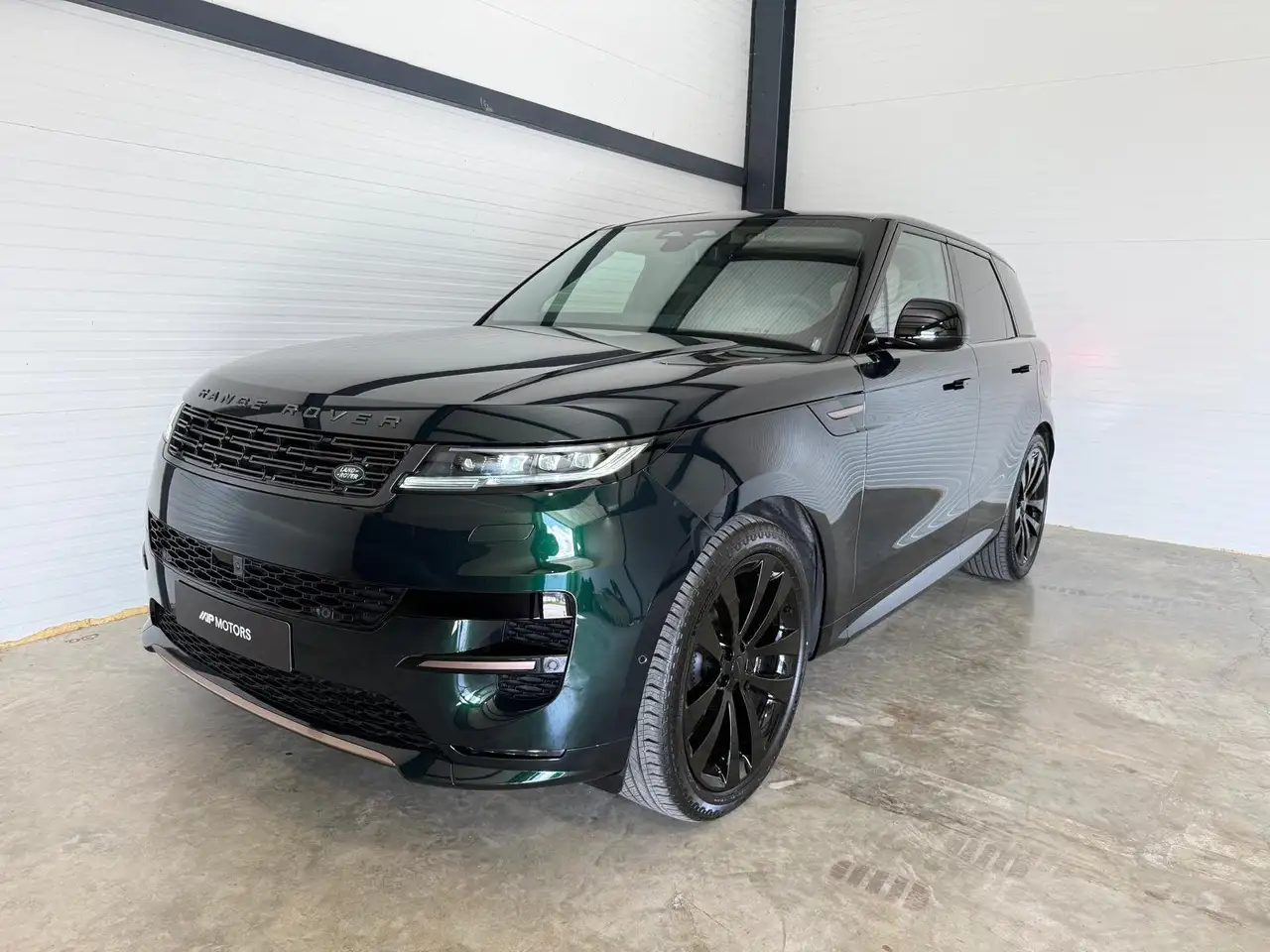 Land Rover Range Rover Sport RR Sport 550e BRITISH RACING GREEN - Autobiography