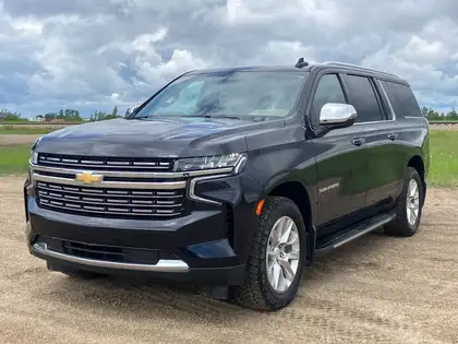 Blue 2023 Chevrolet Suburban Premier 4WD SUV / Crossover Four-Wheel Drive Automatic