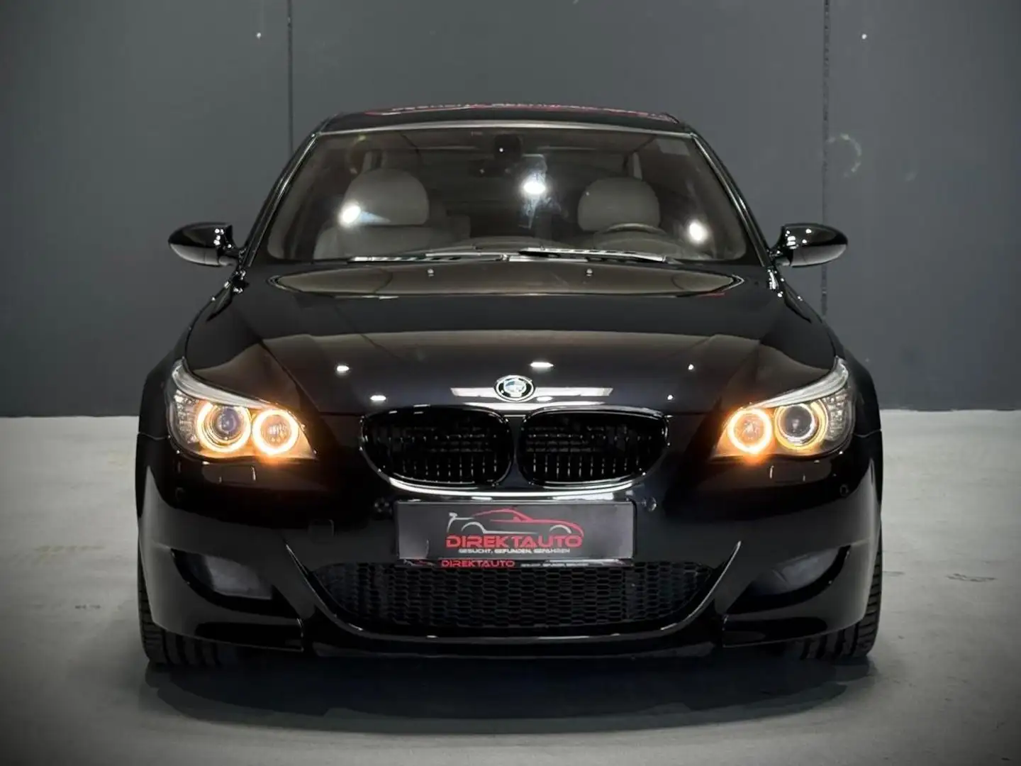 BMW M5 Basis Schwarz - 2