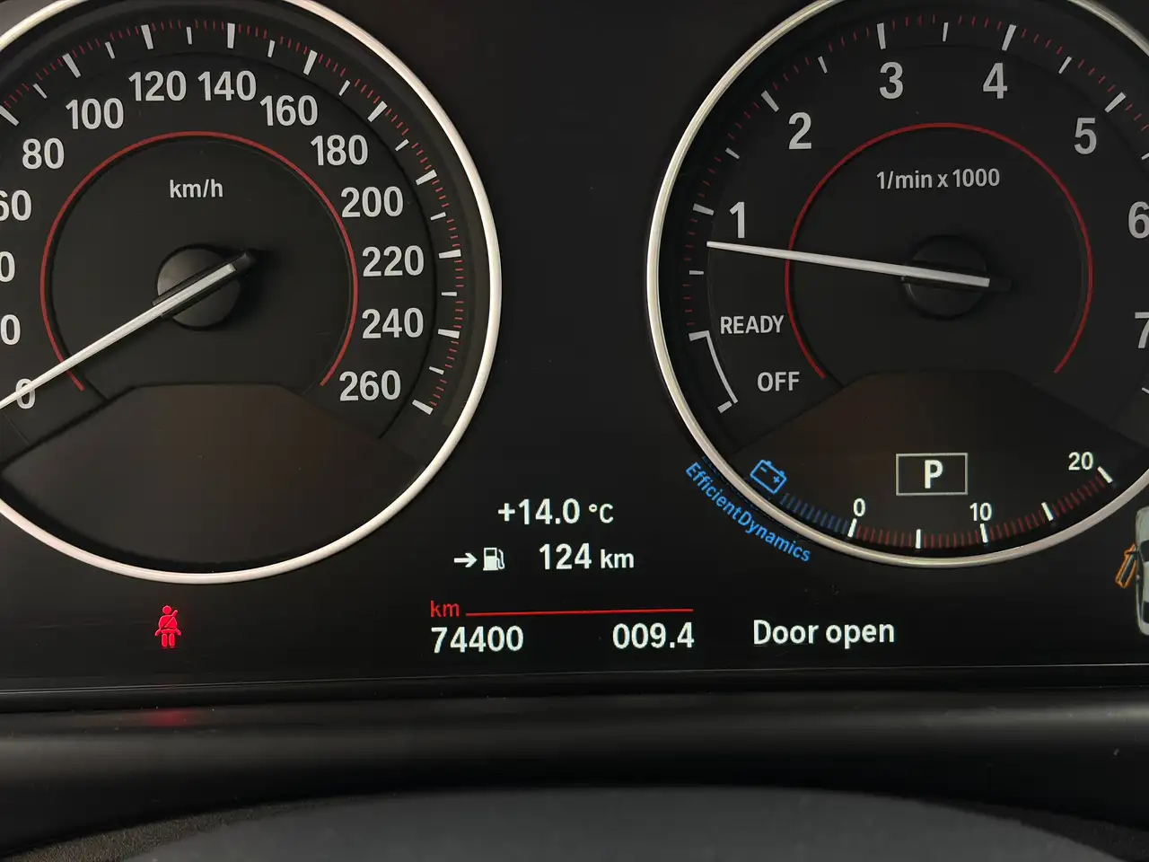 BMW 4 Series снимка BMW 4 Series
