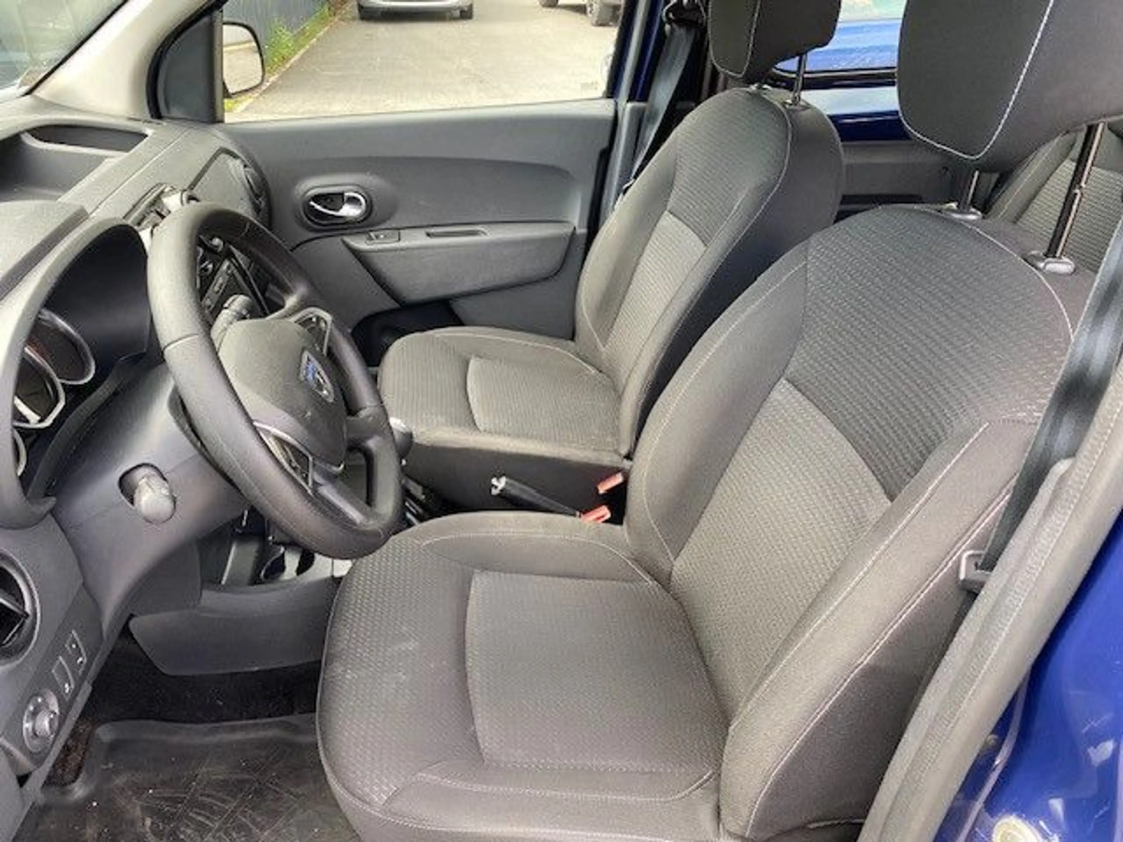 Dacia Dokker 1.3 TCe 130 — photo 13