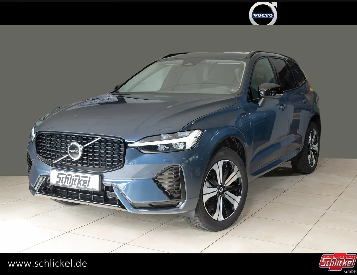 Volvo XC60 T6 AWD Plus Dark Recharge Plug-In Hybrid Leder Blau - 1
