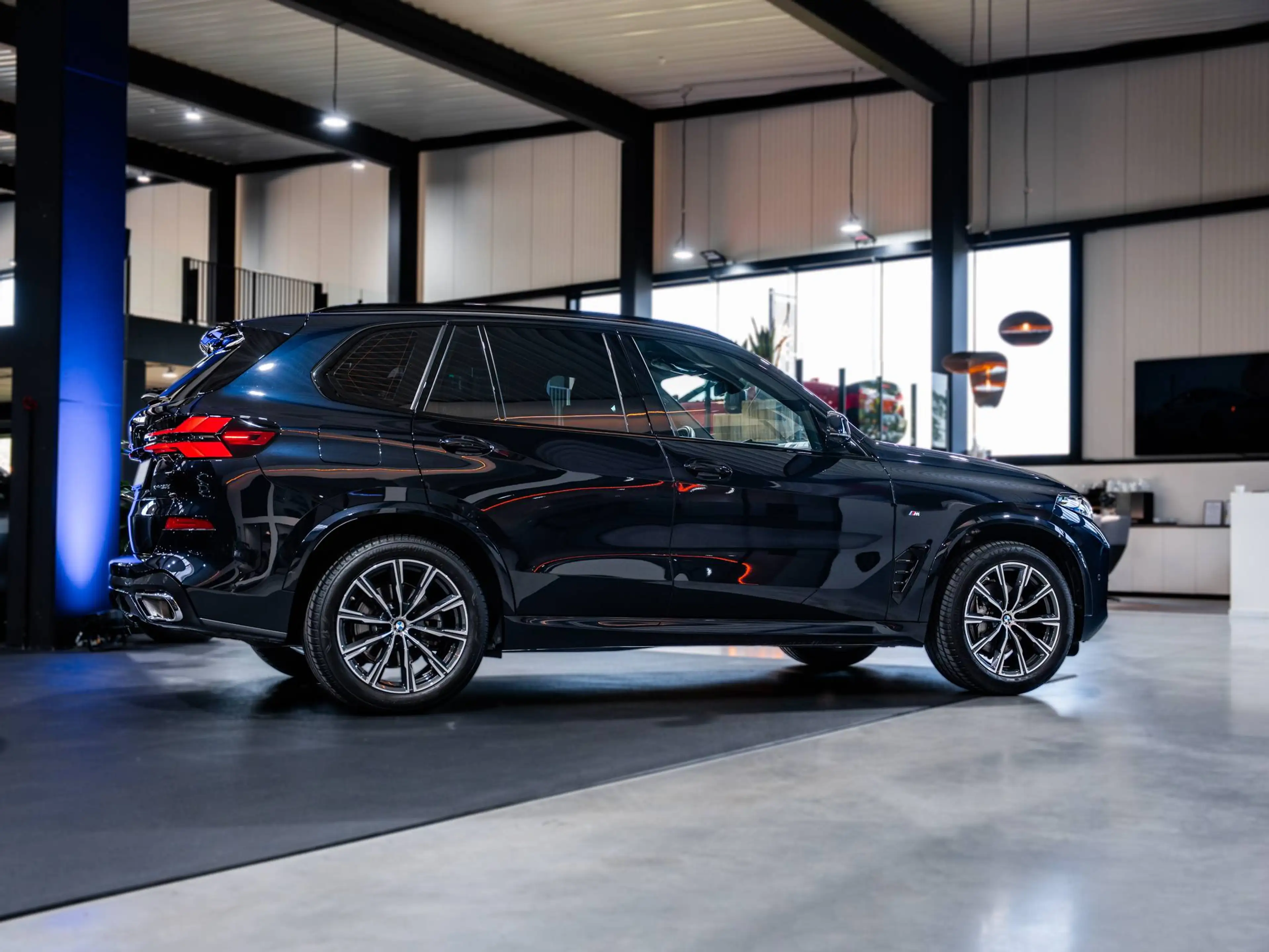 BMW X5 xDrive30d MHEV - M-pack - Facelift Model - Trekhaak - H&K - HUD — photo 4