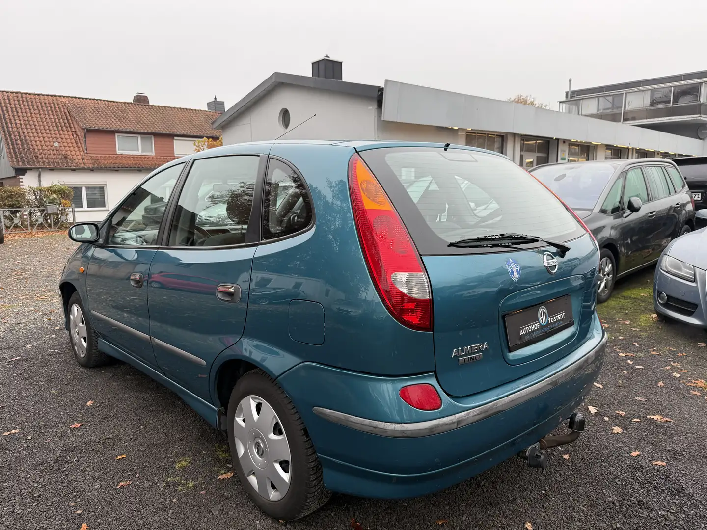 Nissan Almera Tino Automatik*AHK*Rückkamera+TÜV& Service Neu Blau - 2