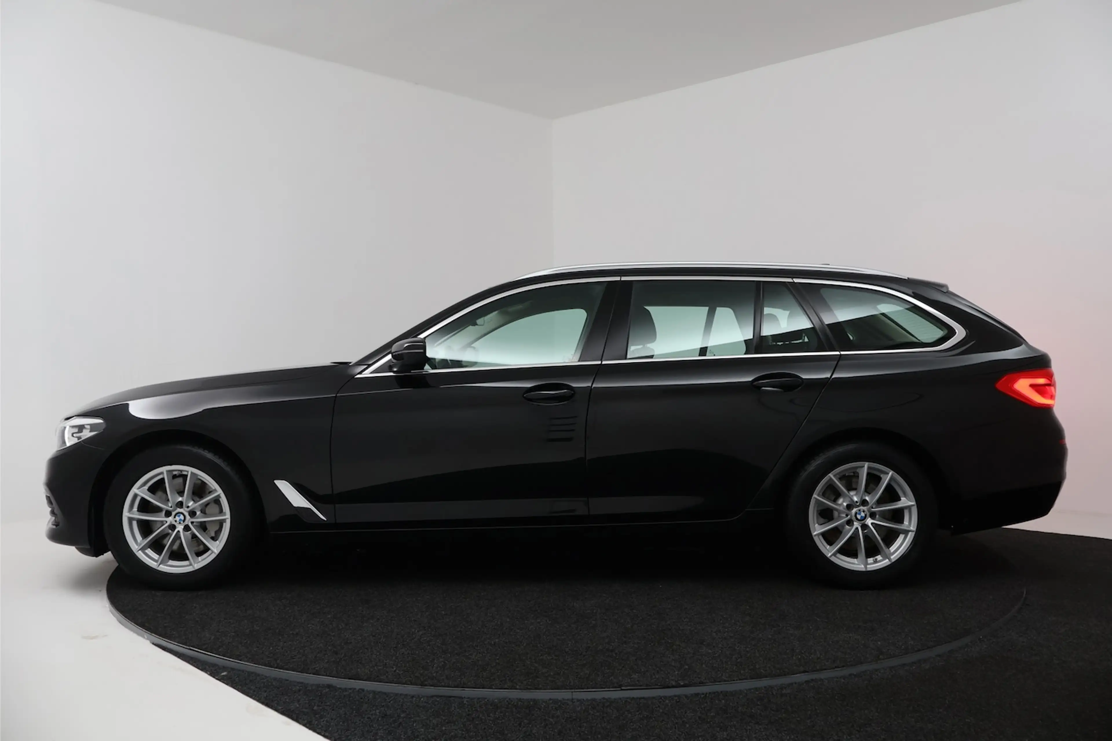 BMW 530 5-serie Touring 530i Executive (ELEKTR STOELEN, NA — photo 2