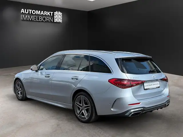 Mercedes-Benz C-Class view 6