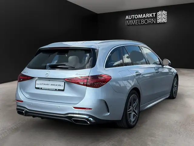 Mercedes-Benz C-Class view 7