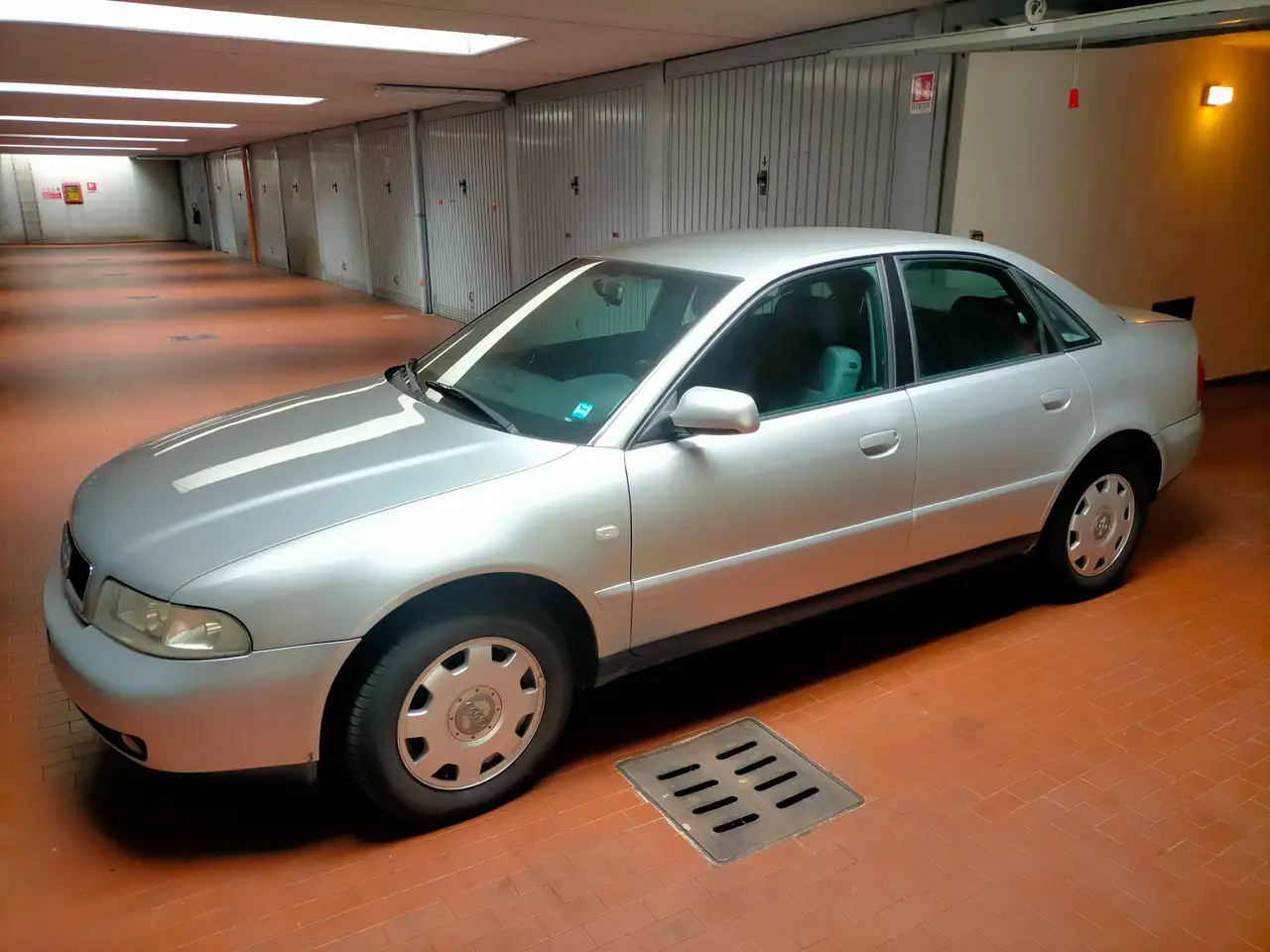 Audi A4 1.8 Unico proprietario, foto 1