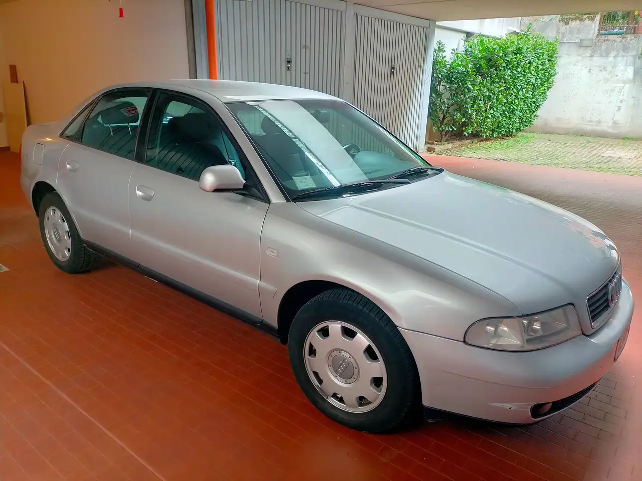 Audi A4 1.8 Unico proprietario, foto 3