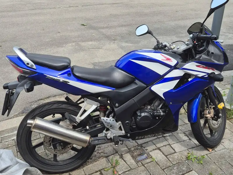 Honda CBR 125 R