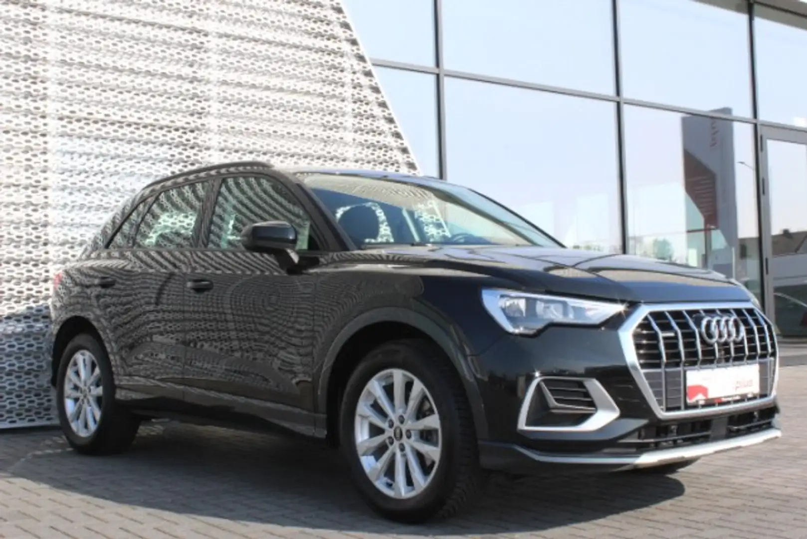 Audi Q3 35 TDI quattro S tronic advanced LED Navi Klima Schwarz - 2