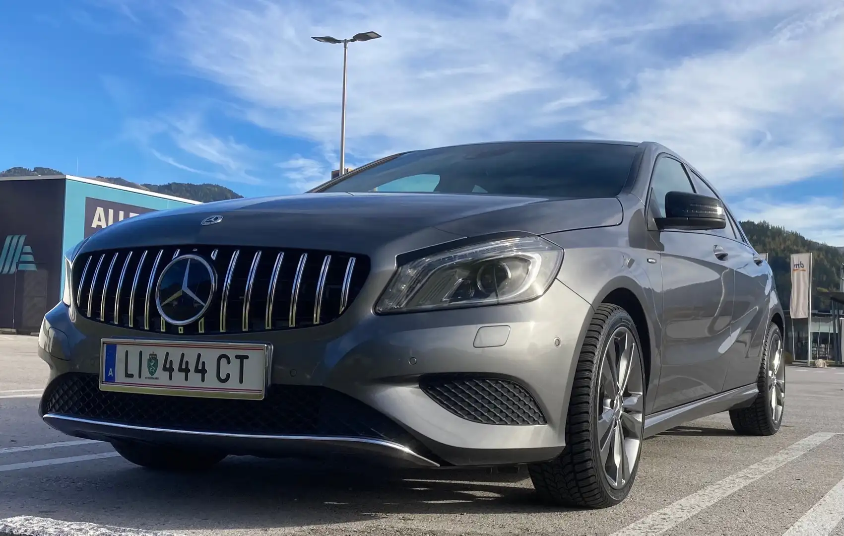 Mercedes-Benz A 200 CDI Grau - 1