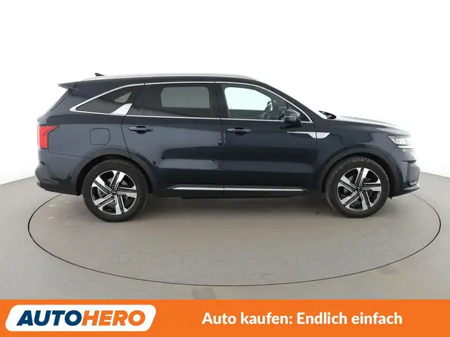 Kia Sorento view 7