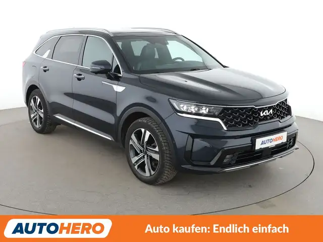 Kia Sorento view 8