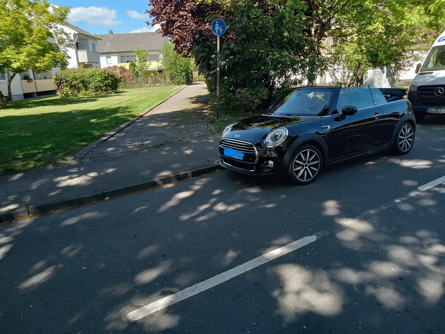 MINI Cooper Schwarz - 2