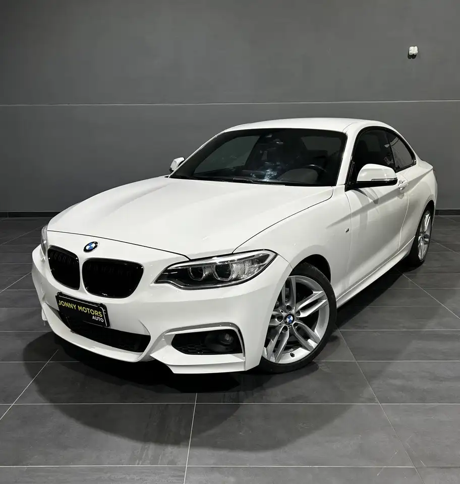 BMW 220