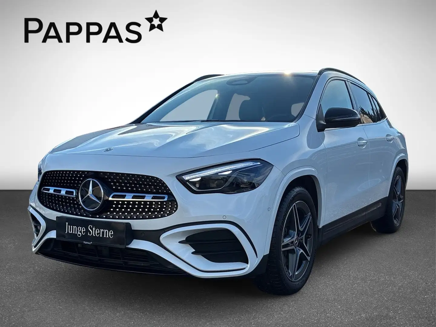 Mercedes-Benz GLA 200 d AMG Line EASY-PACK Navi PTS SHZ LED Weiß - 2