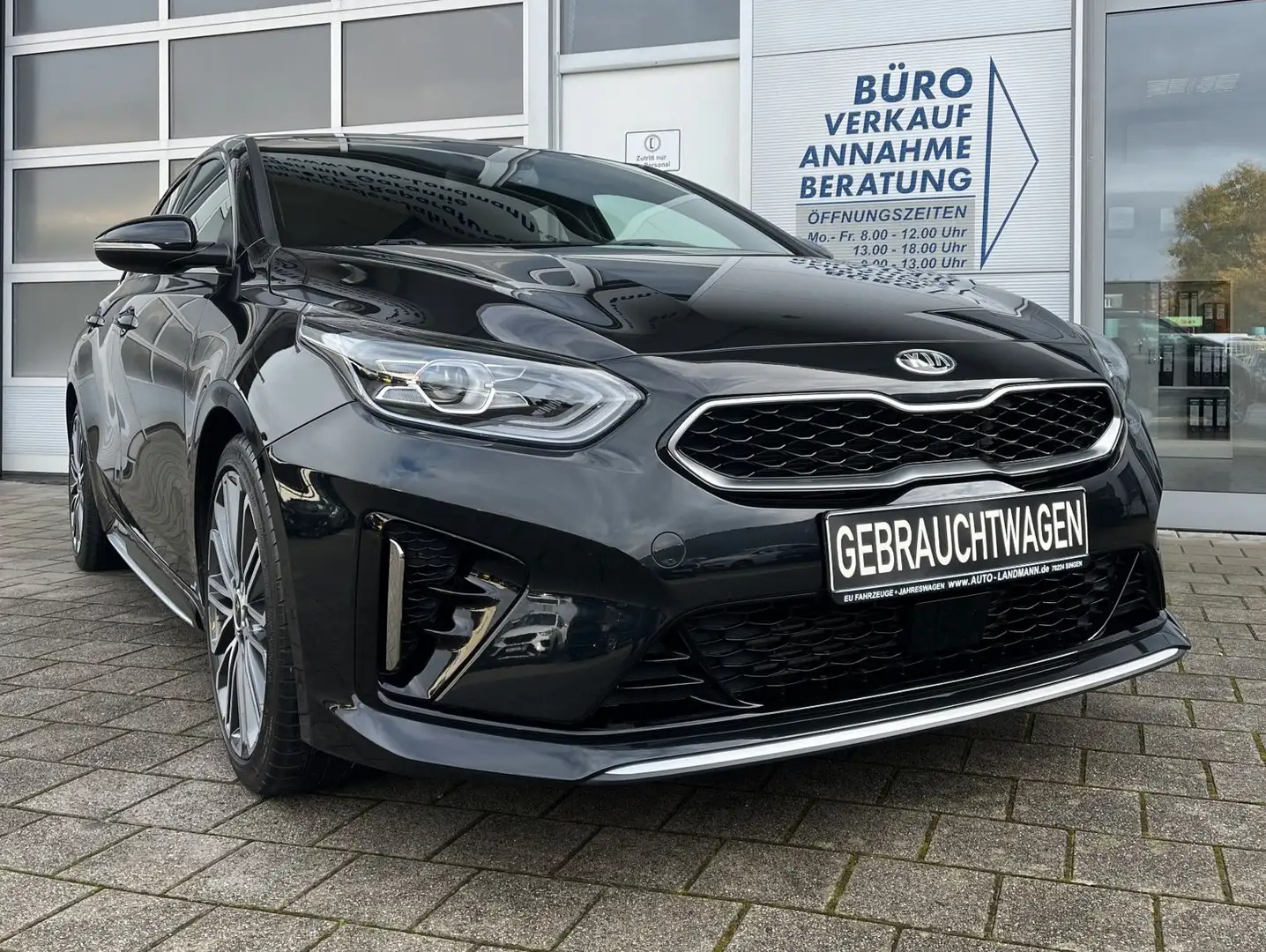 Kia ProCeed / pro_cee'd ProCeed 1.4 T-GDI DCT GT LINE SHZ NAV KAM LED Schwarz - 1