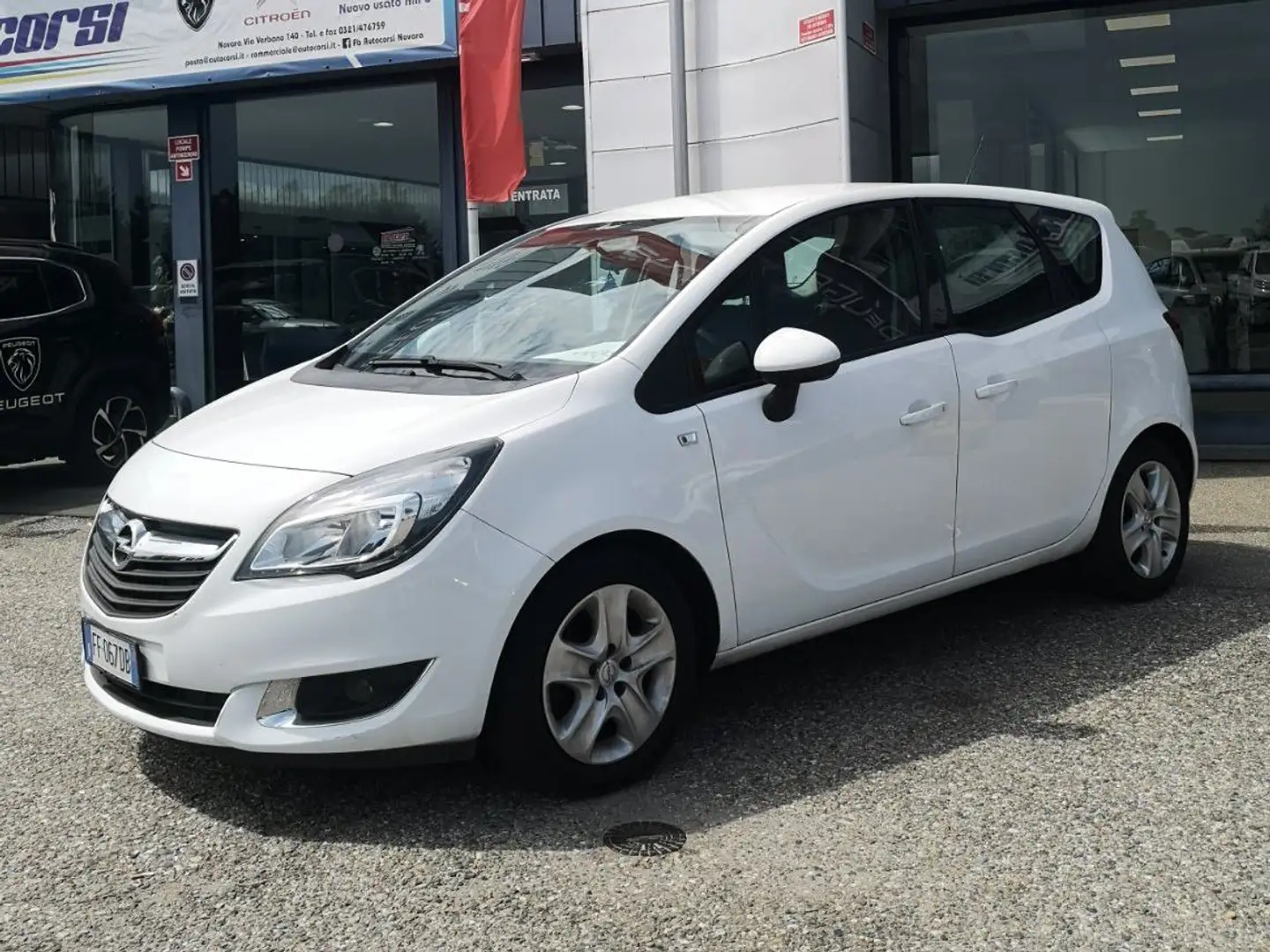 Opel Meriva Meriva II 2014 1.4 Innovation (cosmo) 100cv Blanc - 2