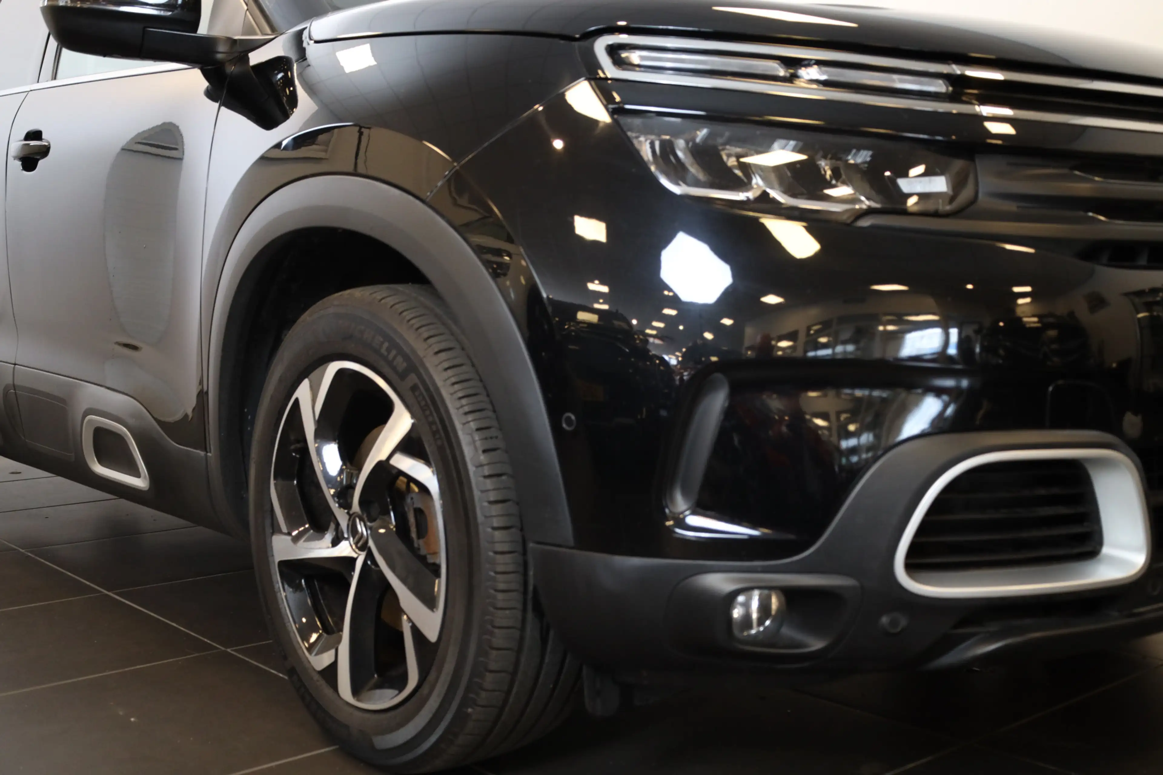 Citroen C5 Aircross PT 130 Feel Leer | Trekhaak | Stoelverwarming — photo 2