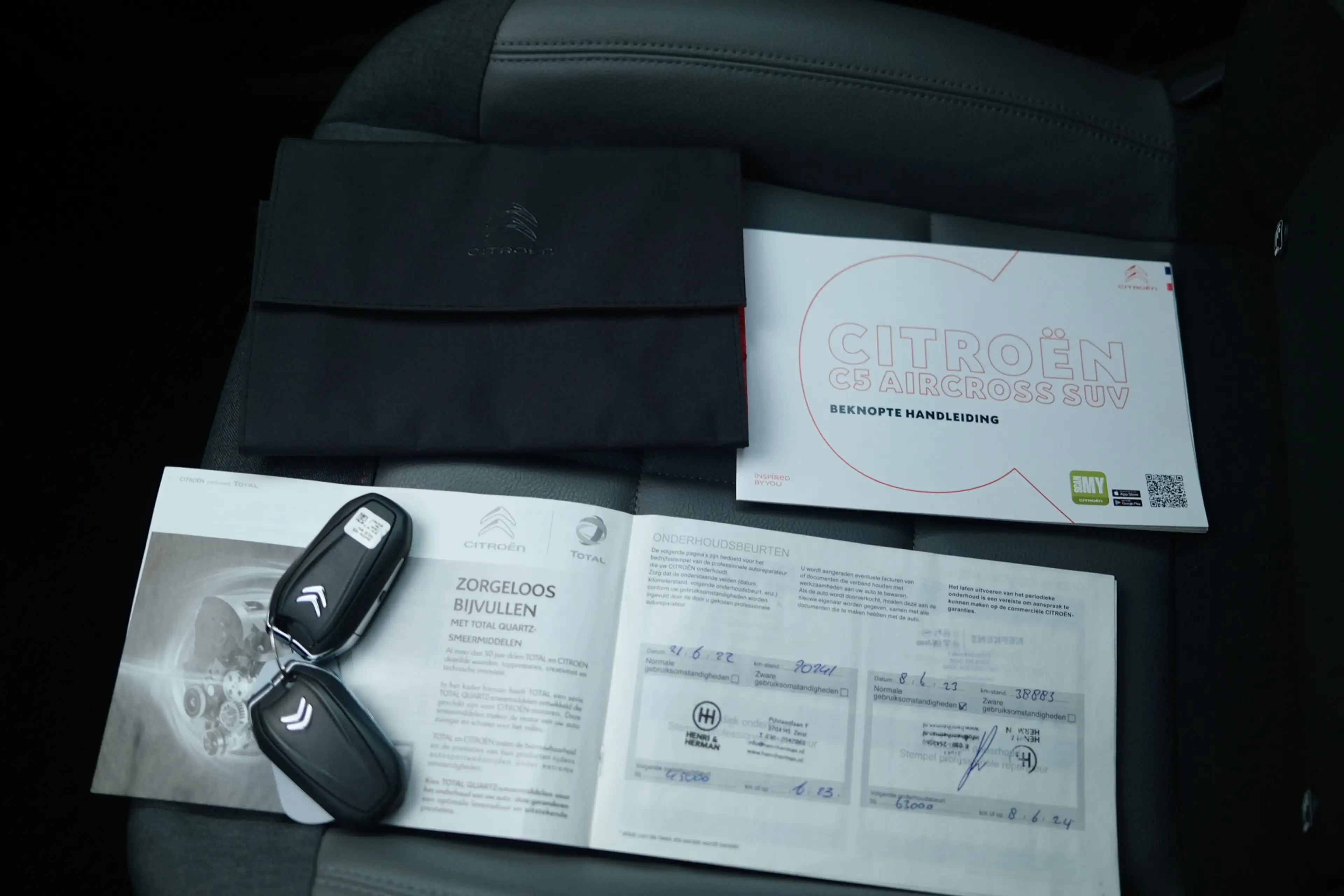 Citroen C5 Aircross PT 130 Feel Leer | Trekhaak | Stoelverwarming — photo 42
