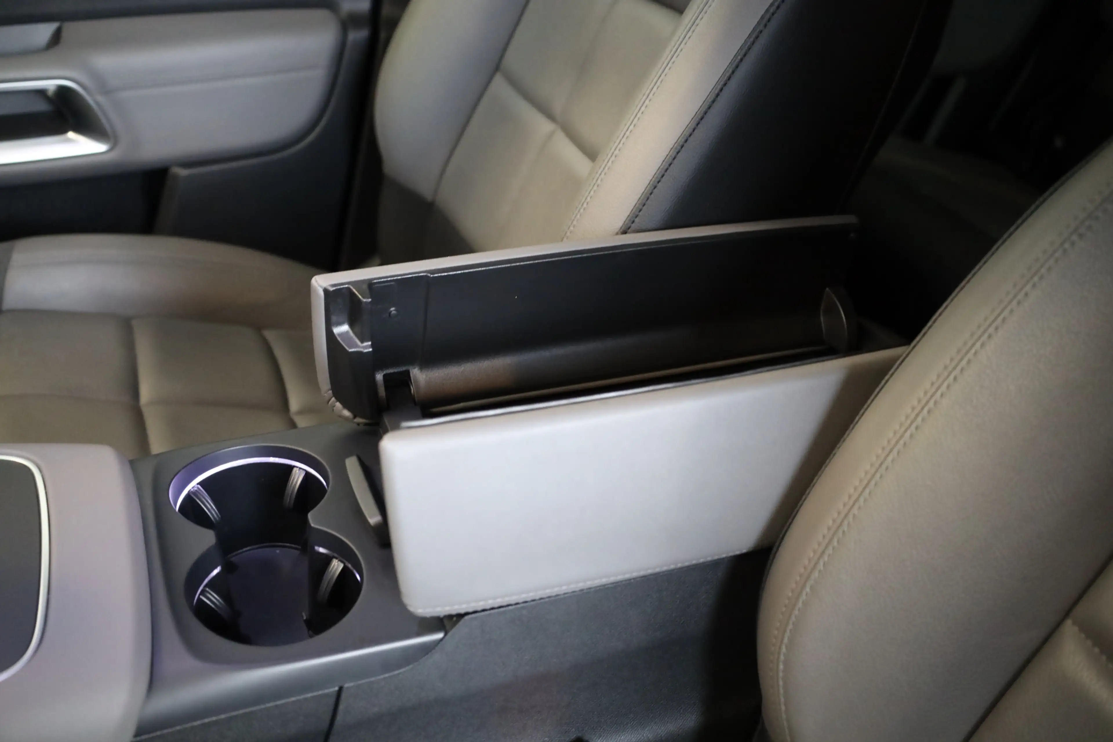 Citroen C5 Aircross PT 130 Feel Leer | Trekhaak | Stoelverwarming — photo 25