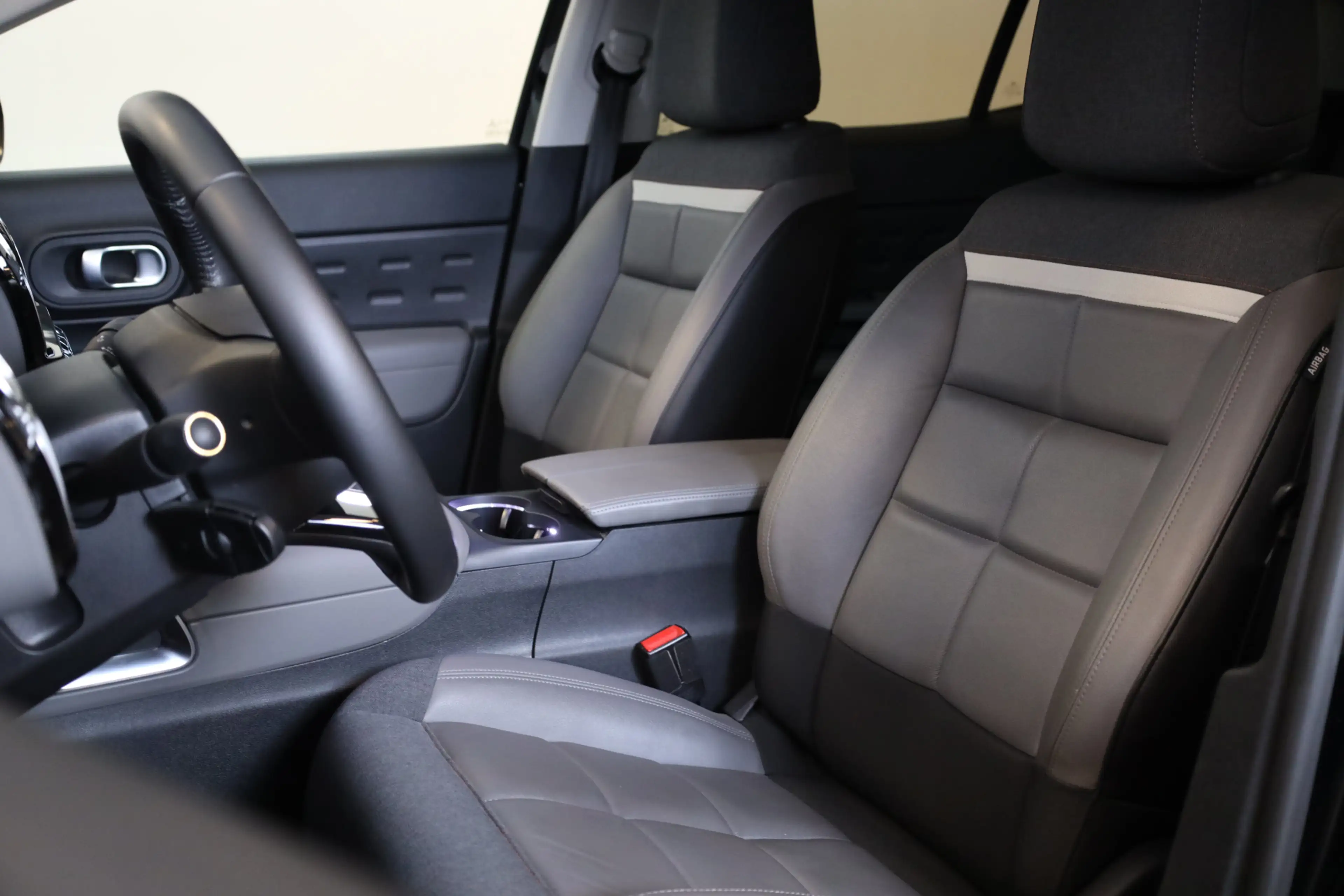 Citroen C5 Aircross PT 130 Feel Leer | Trekhaak | Stoelverwarming — photo 24