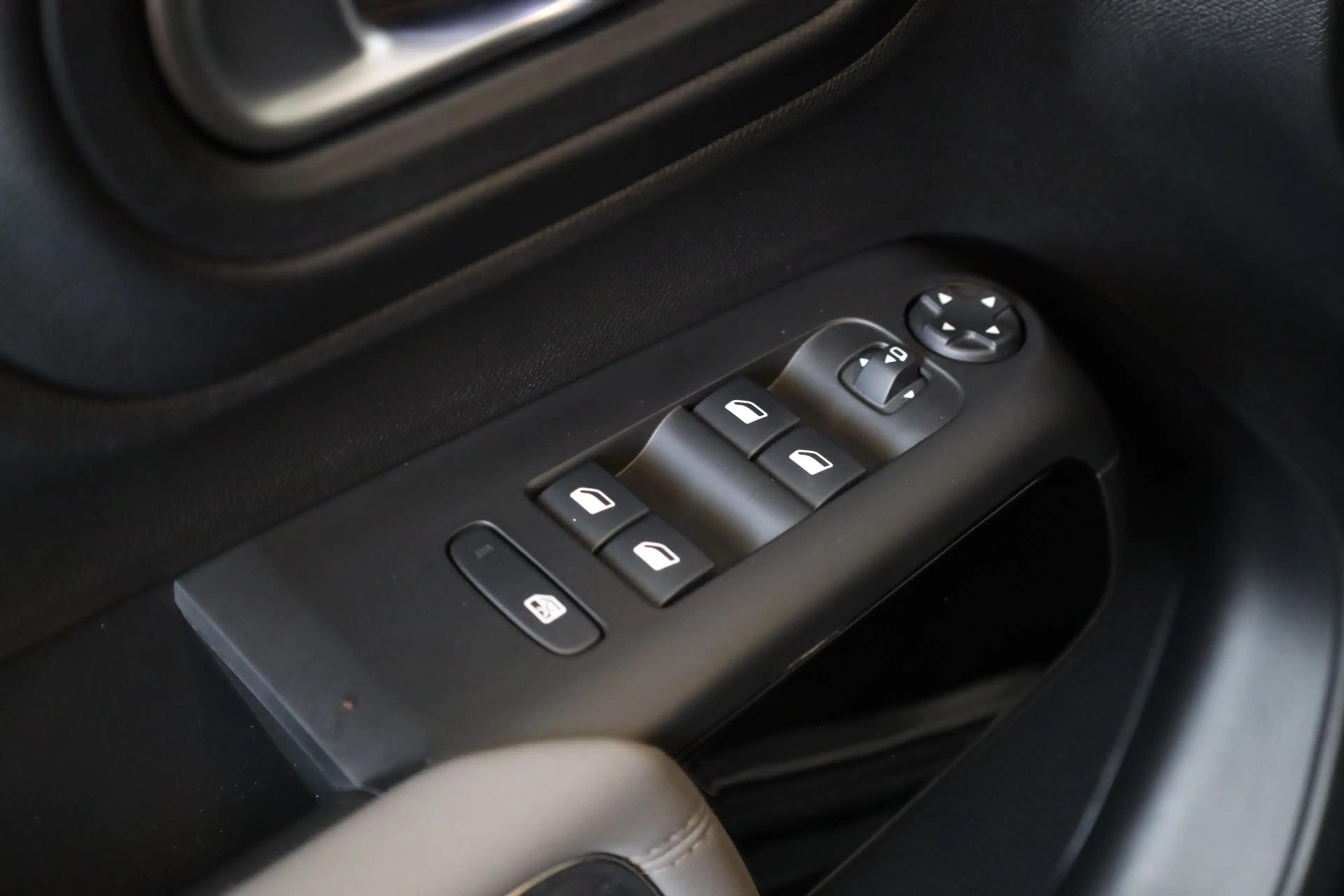 Citroen C5 Aircross PT 130 Feel Leer | Trekhaak | Stoelverwarming — photo 19