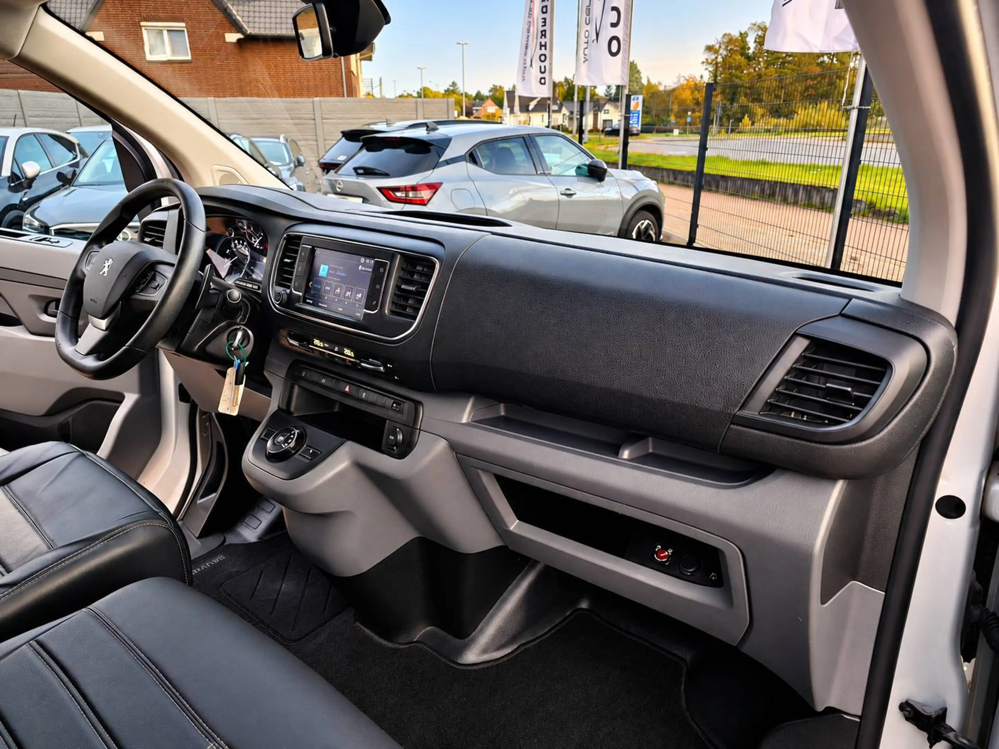 Peugeot Expert 2.0 BlueHDi 3 zit Automaat 177 pk Dakrek — photo 11