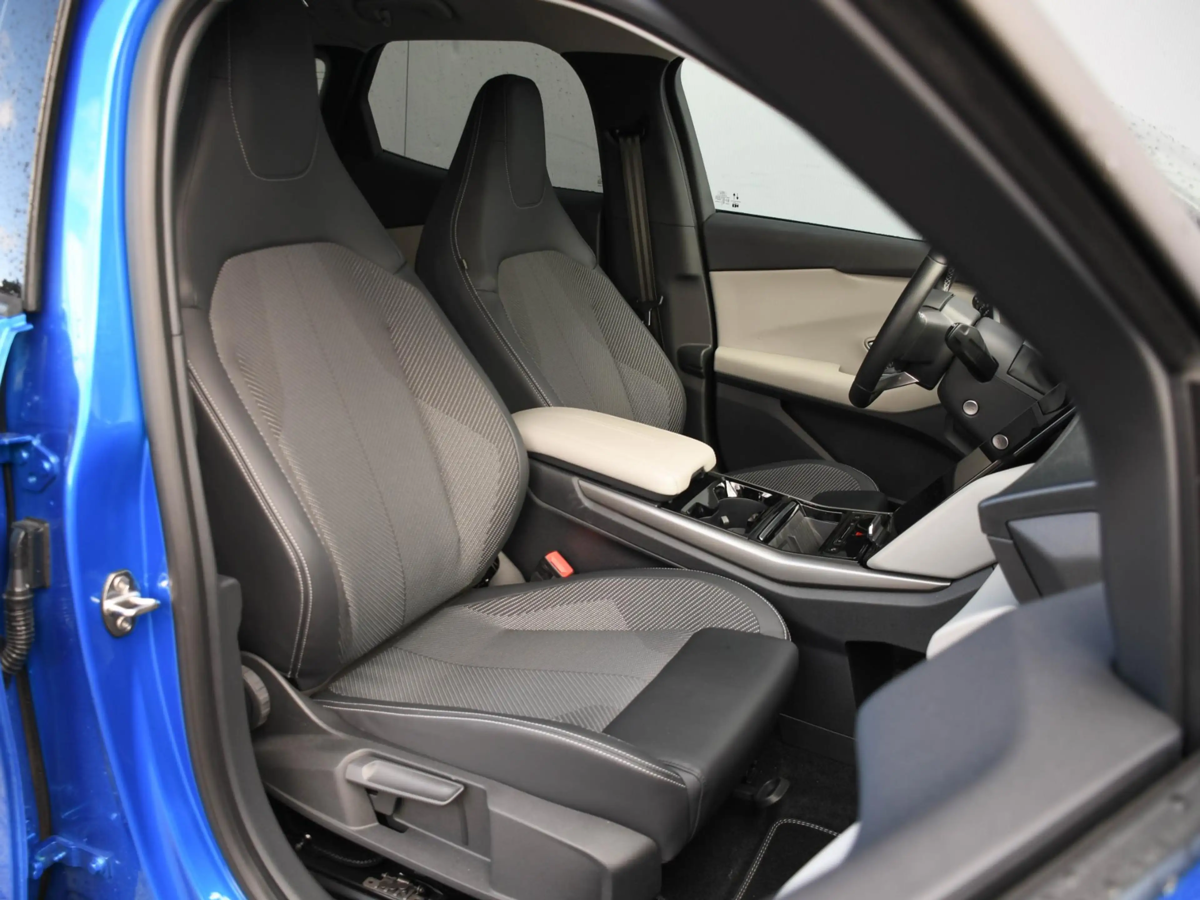 Ford Explorer Select Extended Range RWD 77kWh 286pk Automaat CAM — photo 10