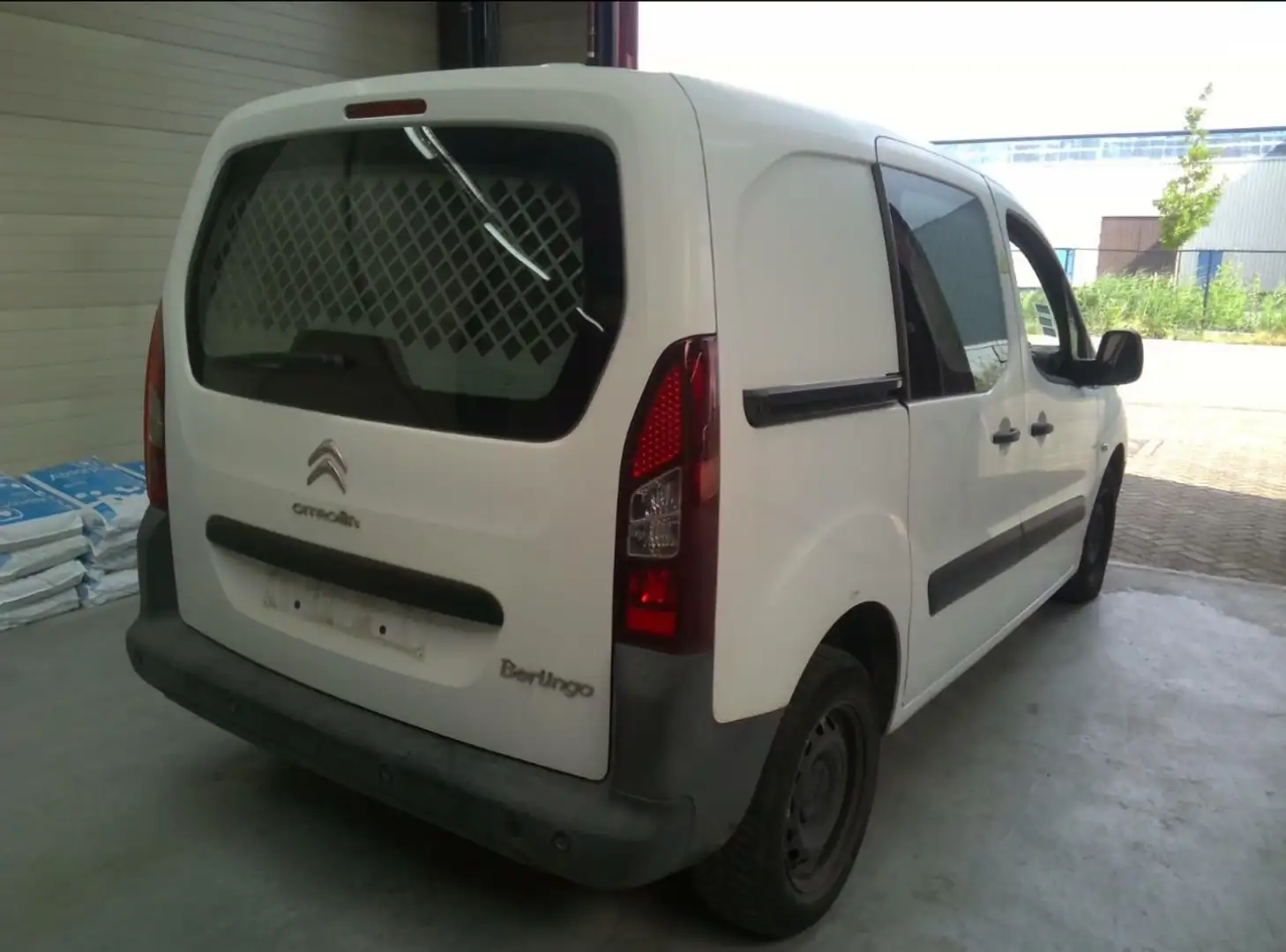 Citroen Berlingo 🔺CITROËN BERLINGO*TVA*CLIM*NAVI🔺 Weiß - 2
