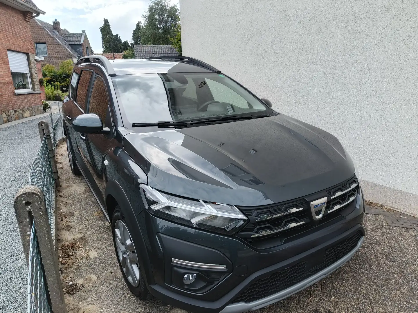Dacia Jogger TCe 110 Comfort - 1