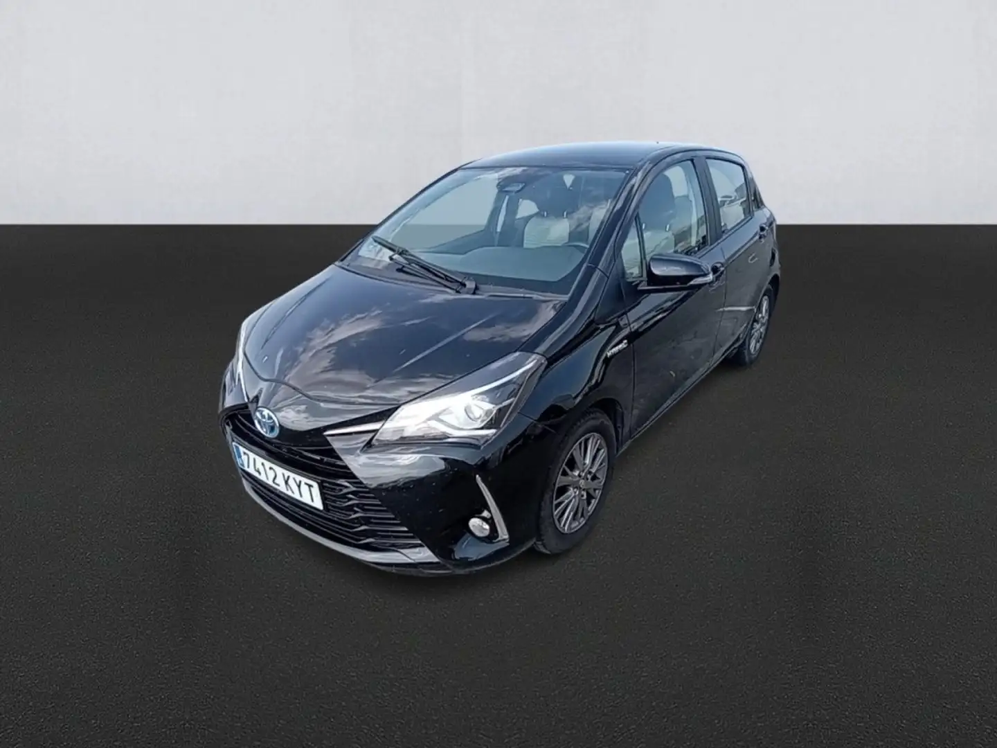 Toyota Yaris 100H 1.5 Active Tech Schwarz - 1
